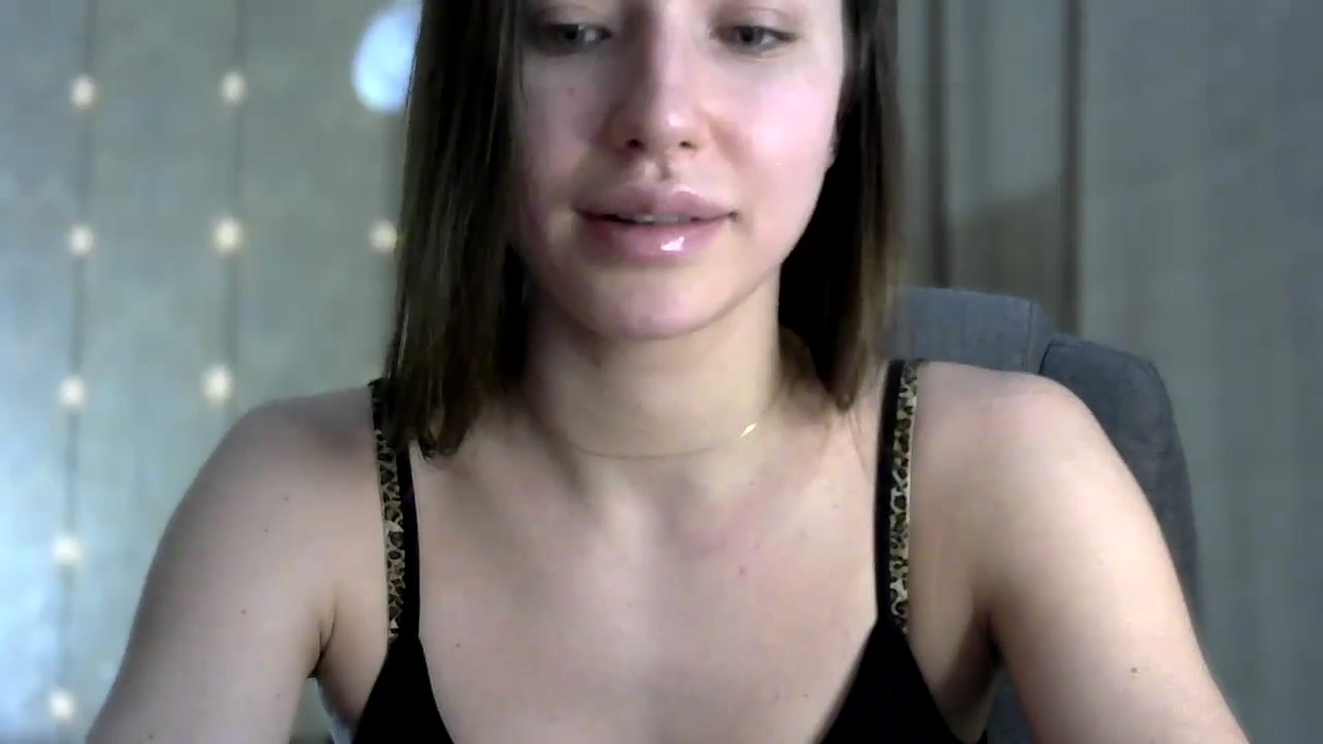 Gallery image thumbnail from bemyfriends's myfreecams stream on, 06/18/2024, 22:01 image 3 of 20