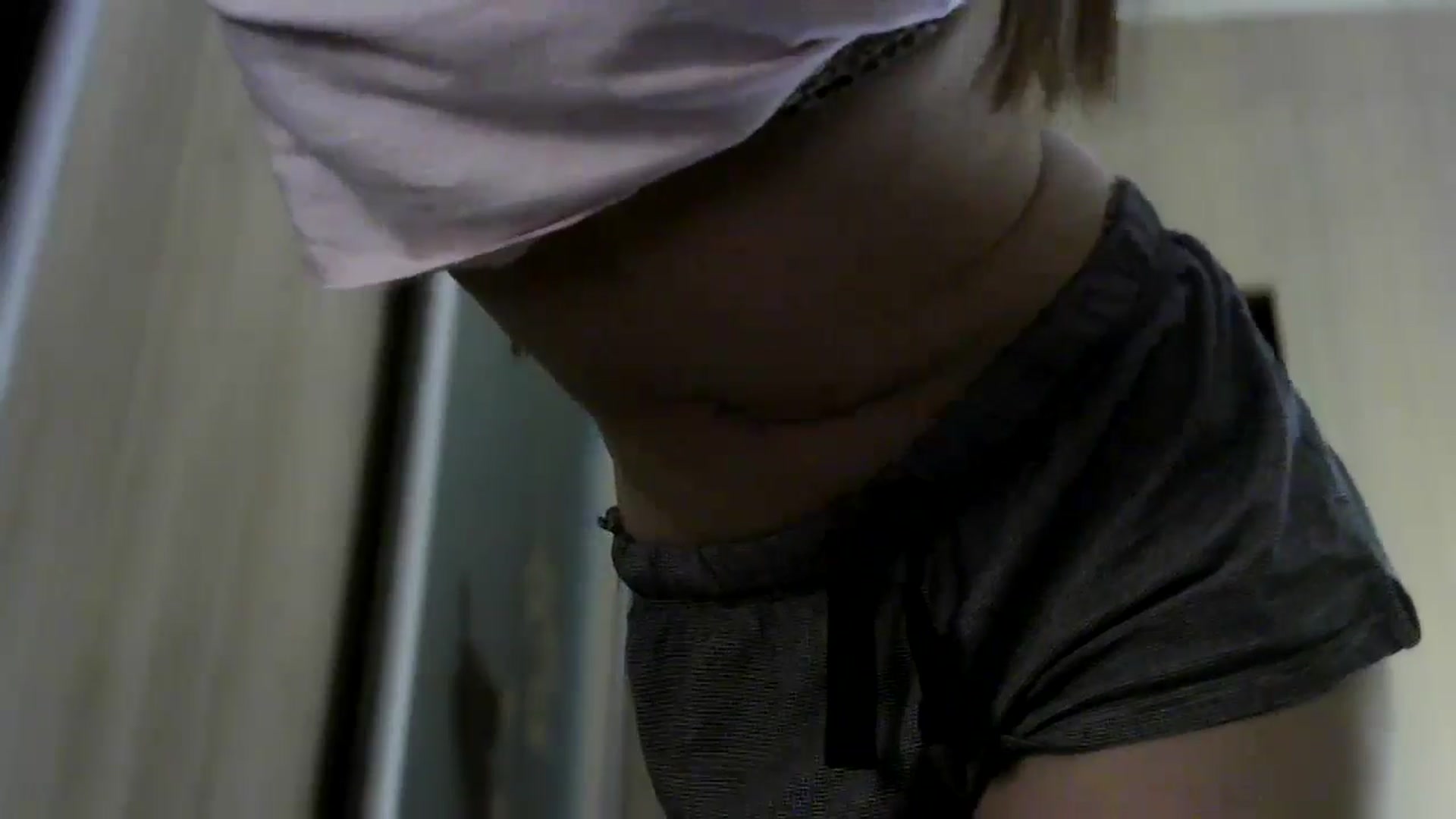 Gallery image thumbnail from bemyfriends's myfreecams stream on, 06/18/2024, 23:01 image 17 of 20
