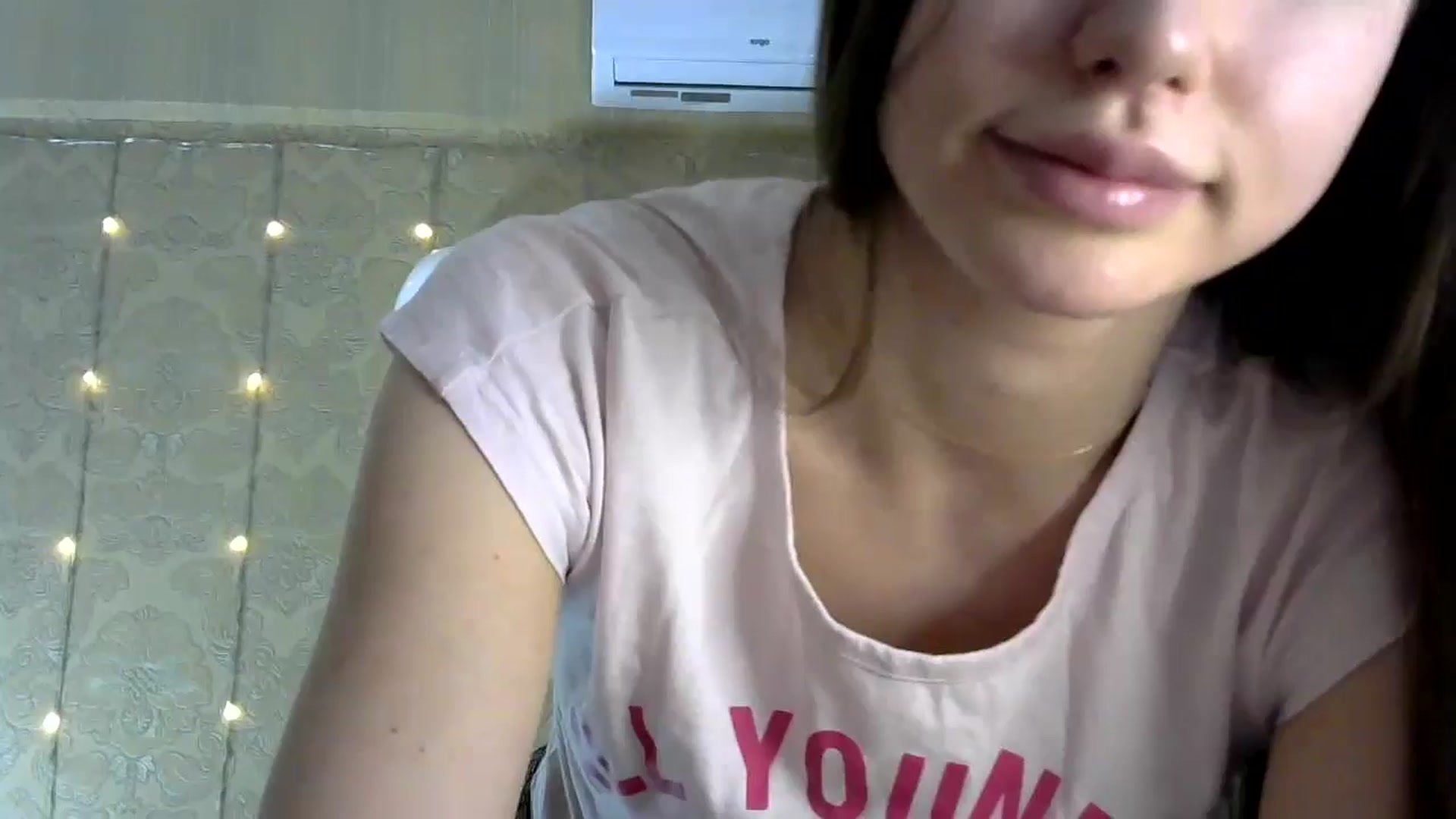 Gallery image thumbnail from bemyfriends's myfreecams stream on, 06/18/2024, 23:01 image 1 of 20