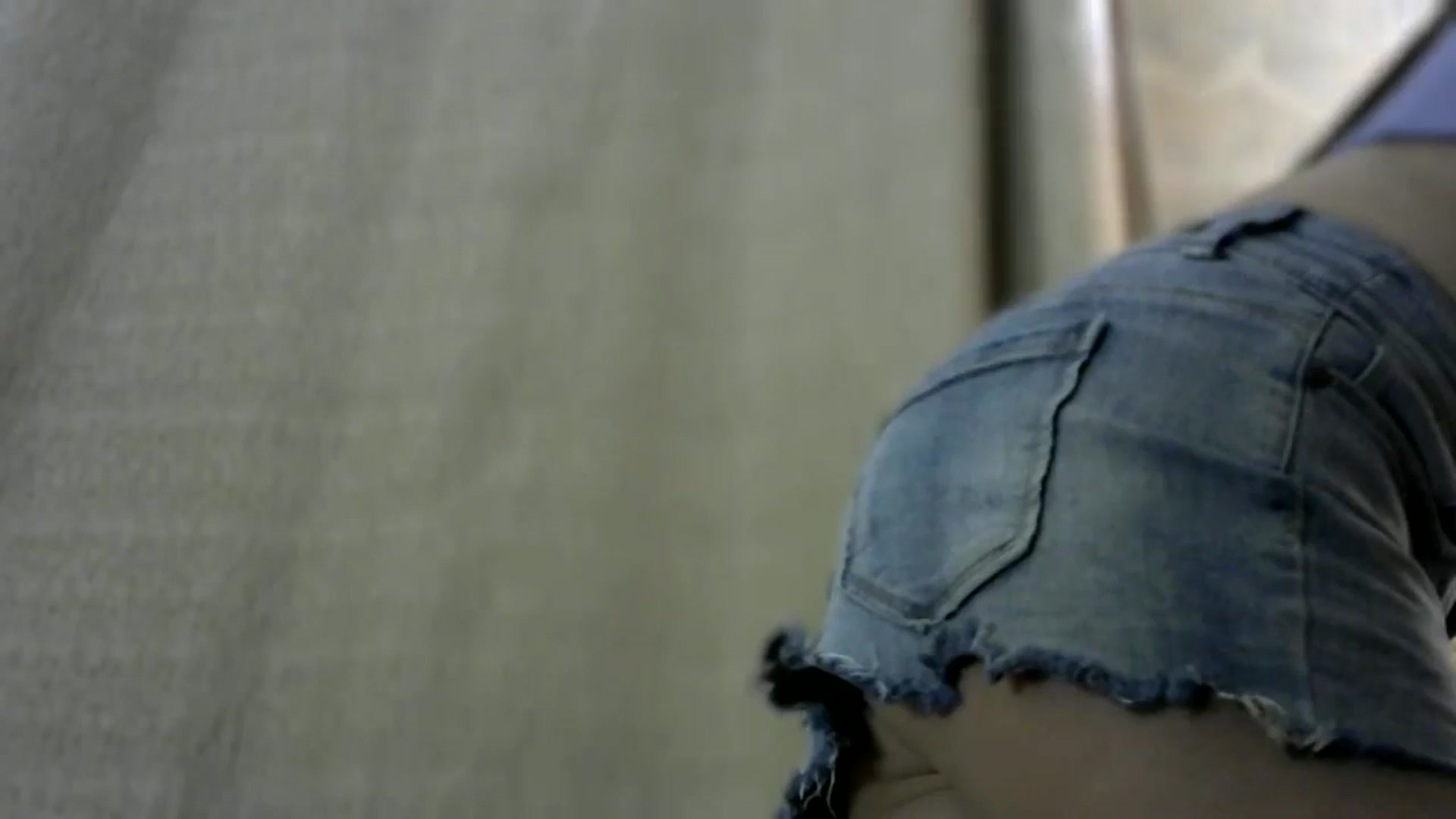 Gallery image thumbnail from bemyfriends's myfreecams stream on, 06/19/2024, 23:11 image 10 of 20