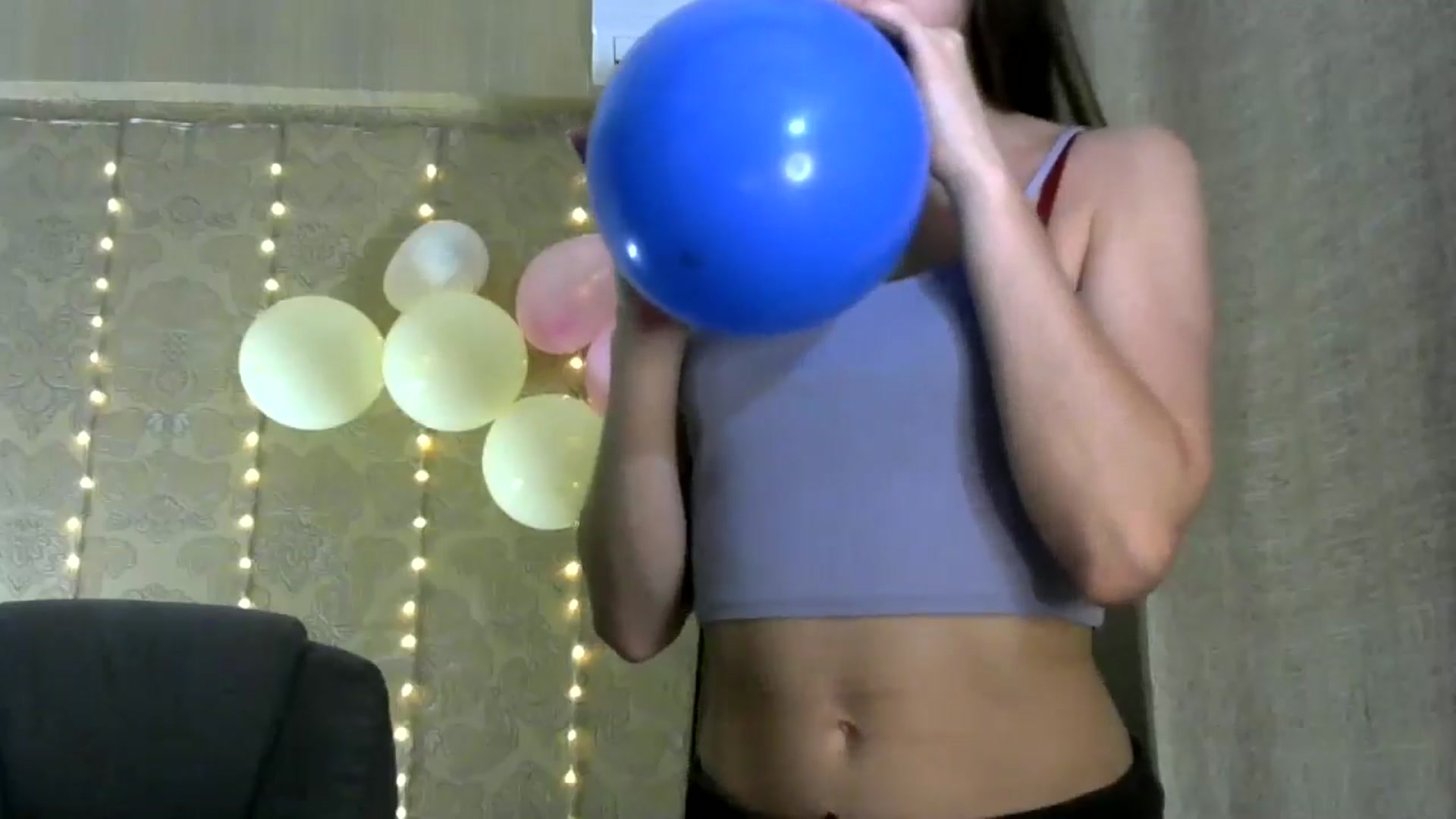 Gallery image thumbnail from bemyfriends's myfreecams stream on, 06/24/2024, 24:03 image 6 of 20