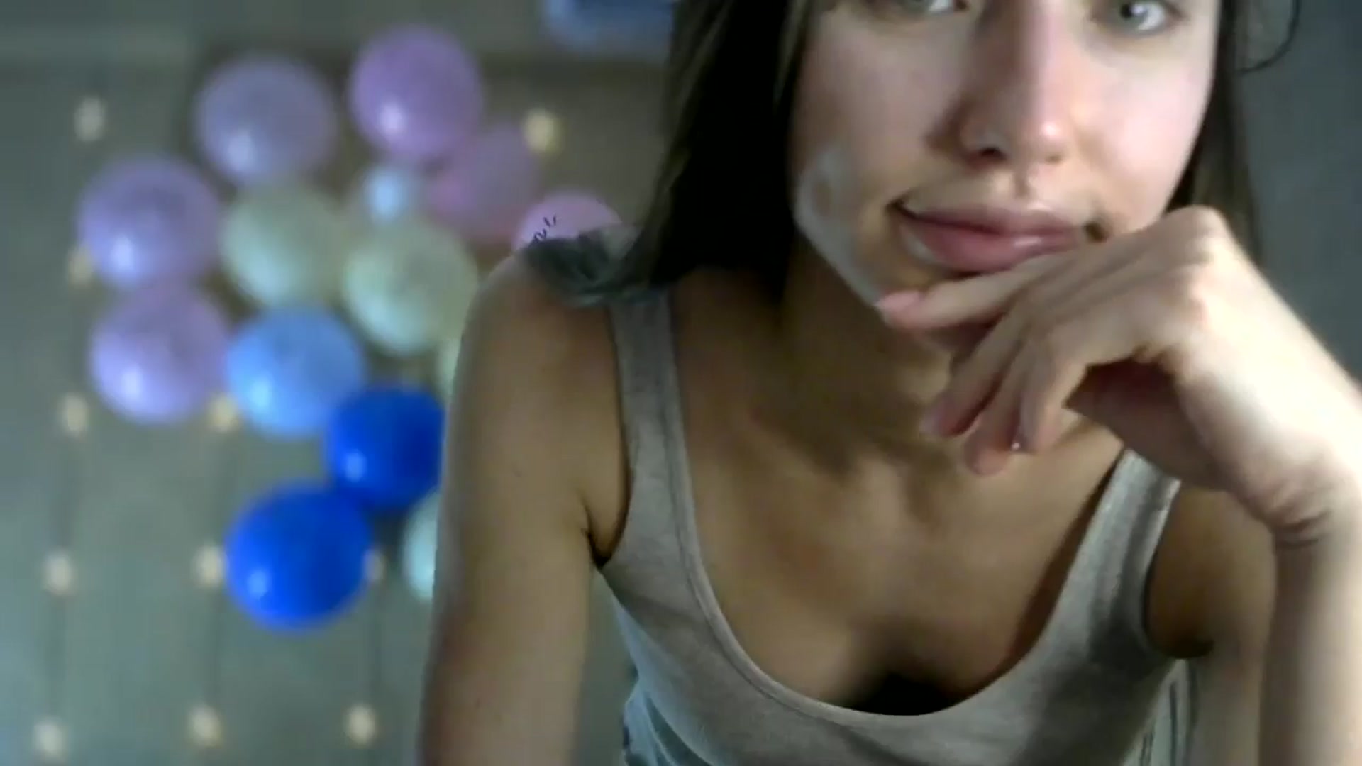 Gallery image thumbnail from bemyfriends's myfreecams stream on, 06/27/2024, 23:13 image 18 of 20