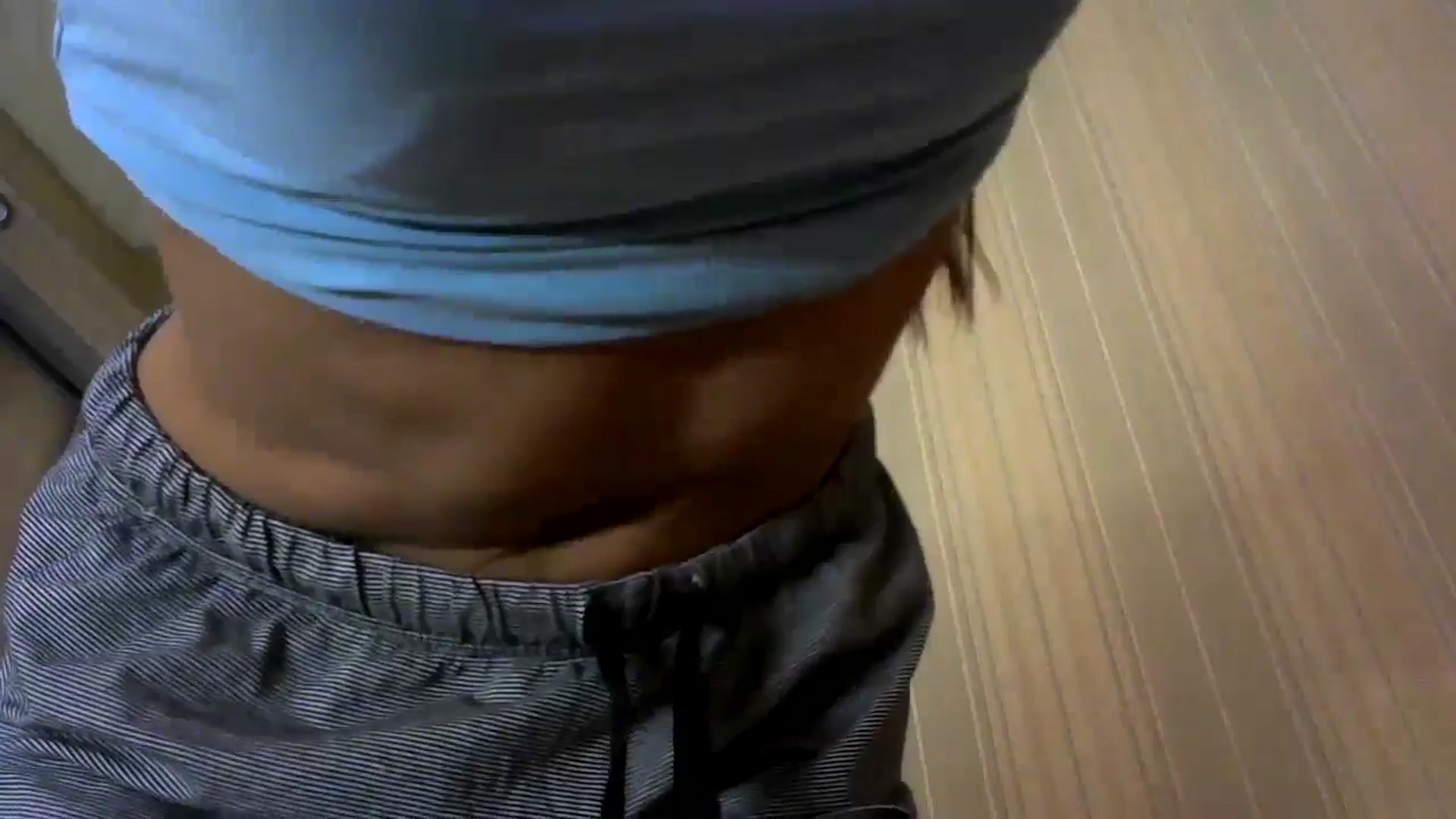 Gallery image thumbnail from bemyfriends's myfreecams stream on, 08/26/2024, 21:43 image 17 of 20