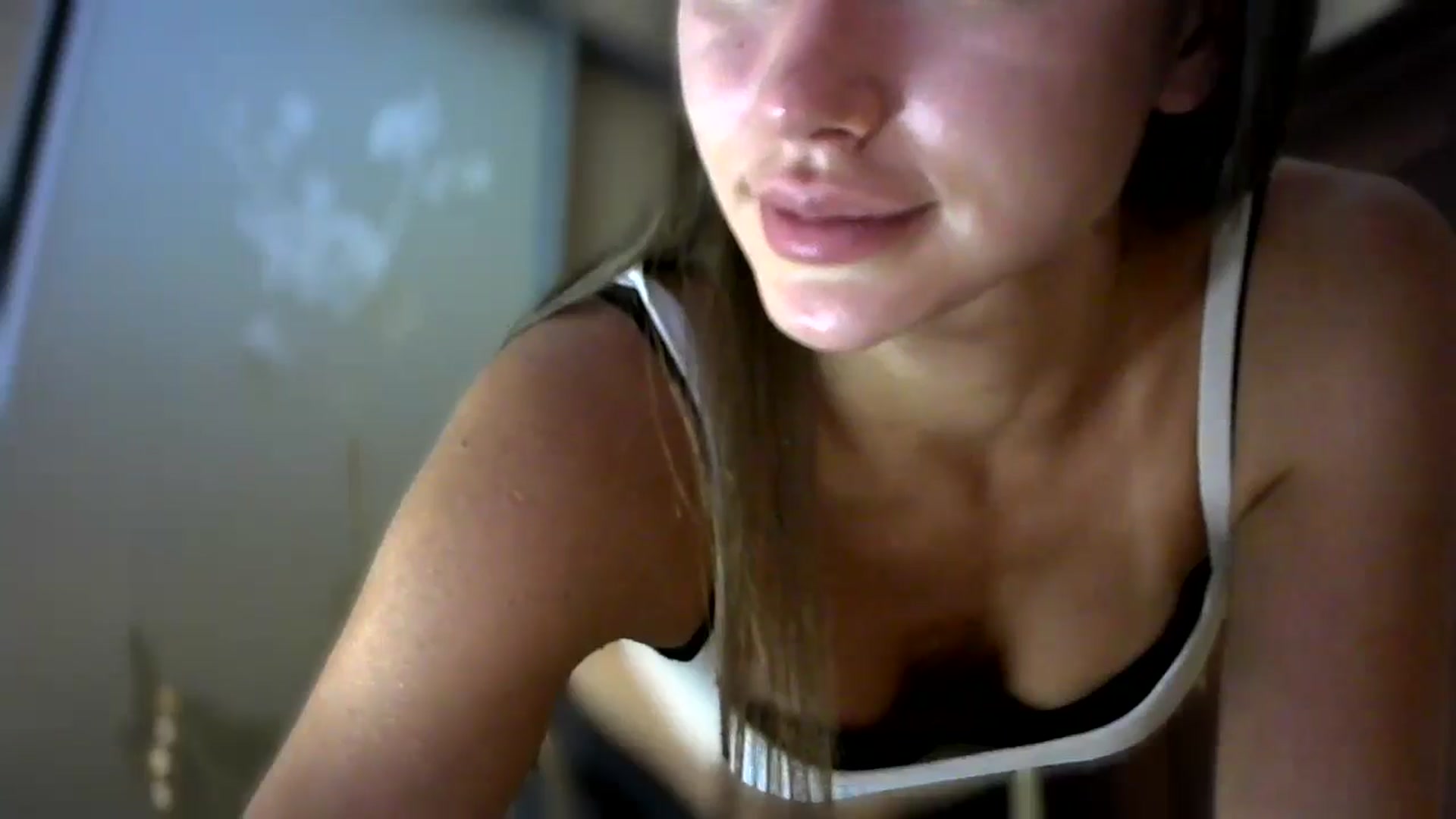 Gallery image thumbnail from bemyfriends's myfreecams stream on, 08/31/2024, 23:10 image 9 of 20
