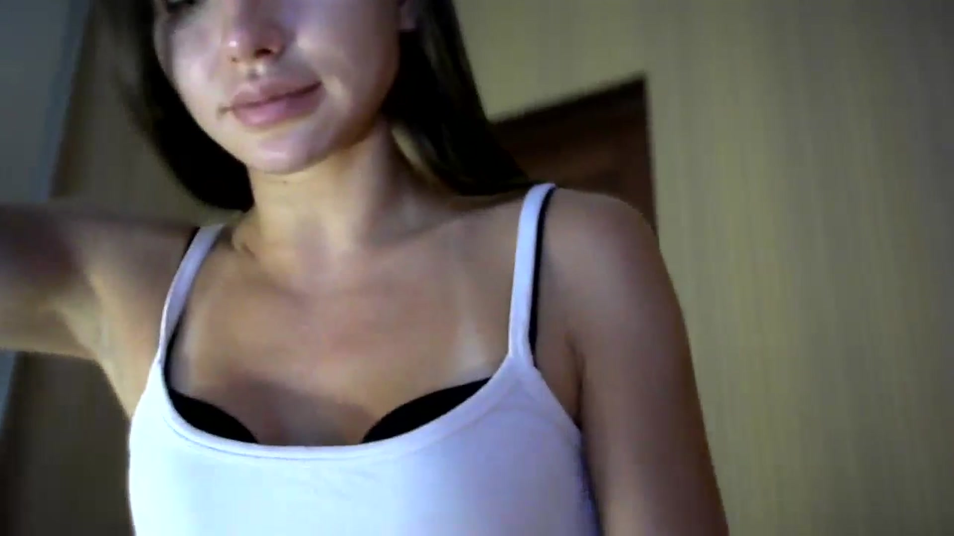 Gallery image thumbnail from bemyfriends's myfreecams stream on, 08/31/2024, 23:10 image 5 of 20