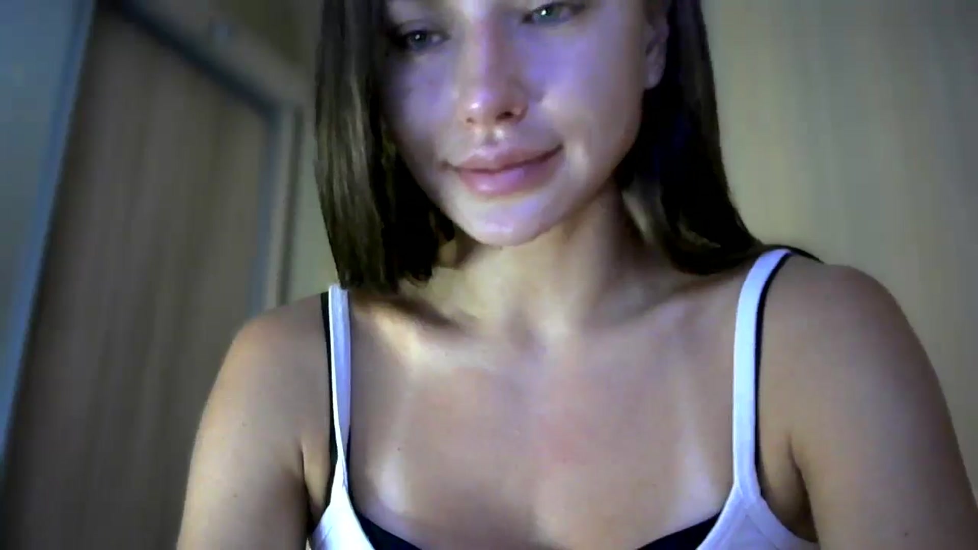 Gallery image thumbnail from bemyfriends's myfreecams stream on, 08/31/2024, 23:10 image 4 of 20
