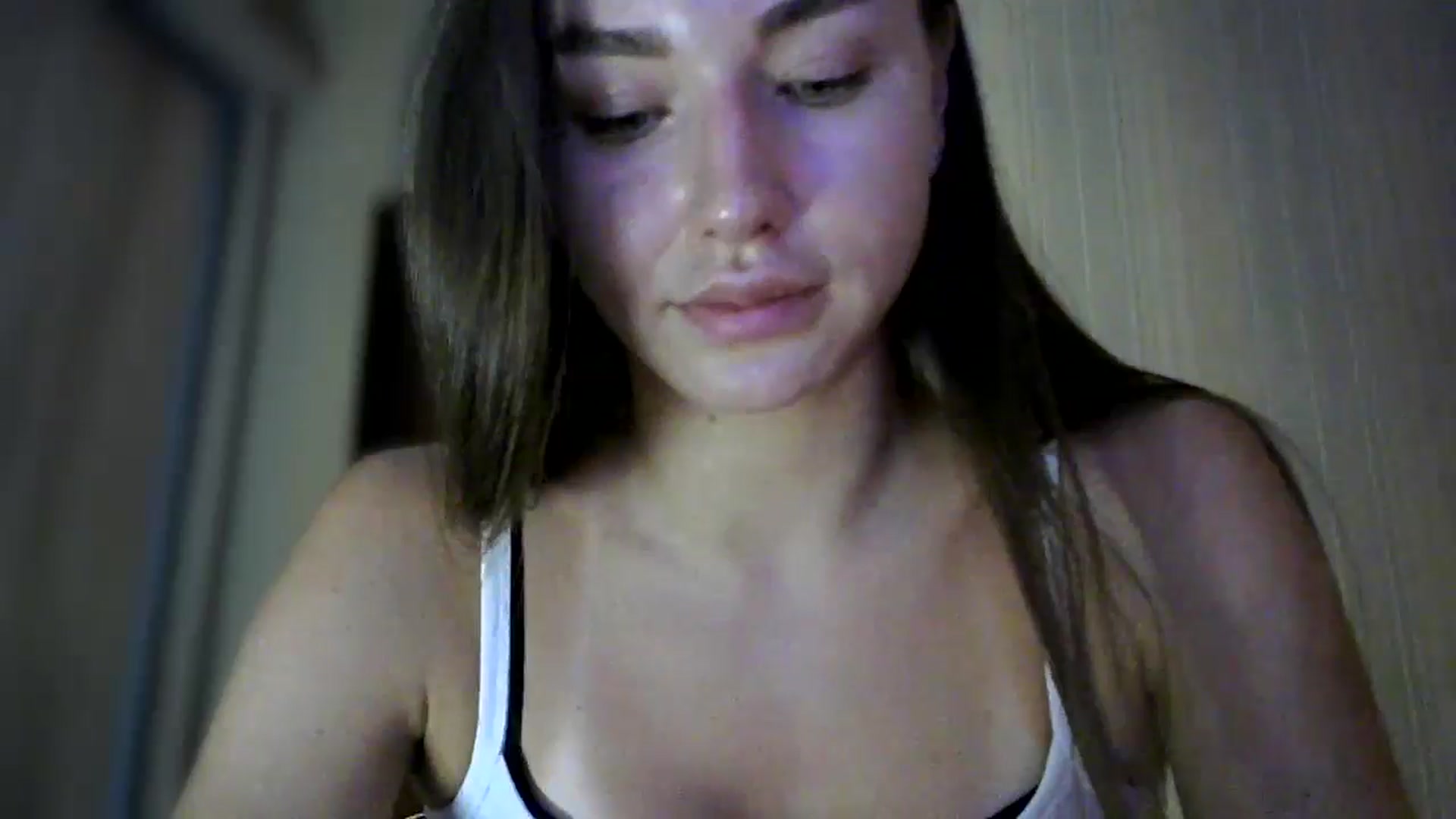 Gallery image thumbnail from bemyfriends's myfreecams stream on, 09/03/2024, 22:29 image 8 of 20