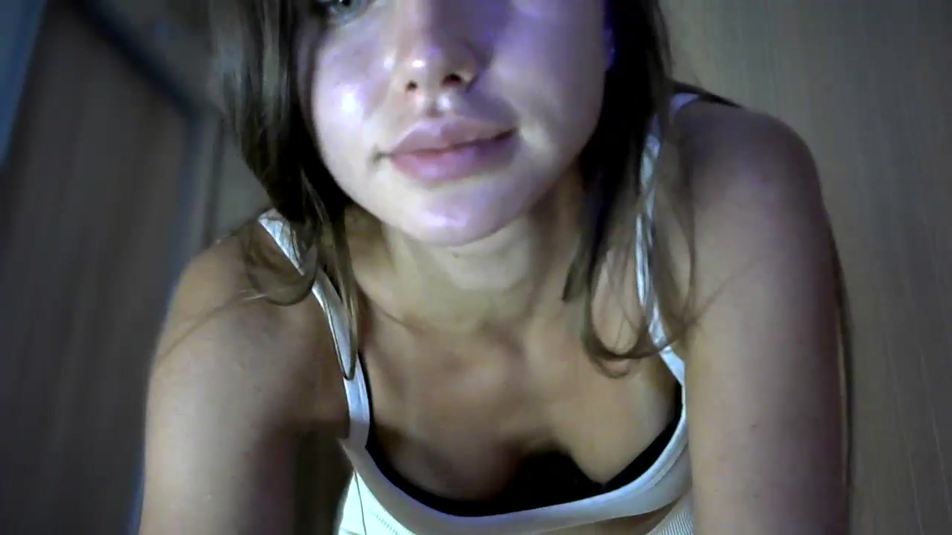 Gallery image thumbnail from bemyfriends's myfreecams stream on, 09/03/2024, 23:02 image 14 of 20