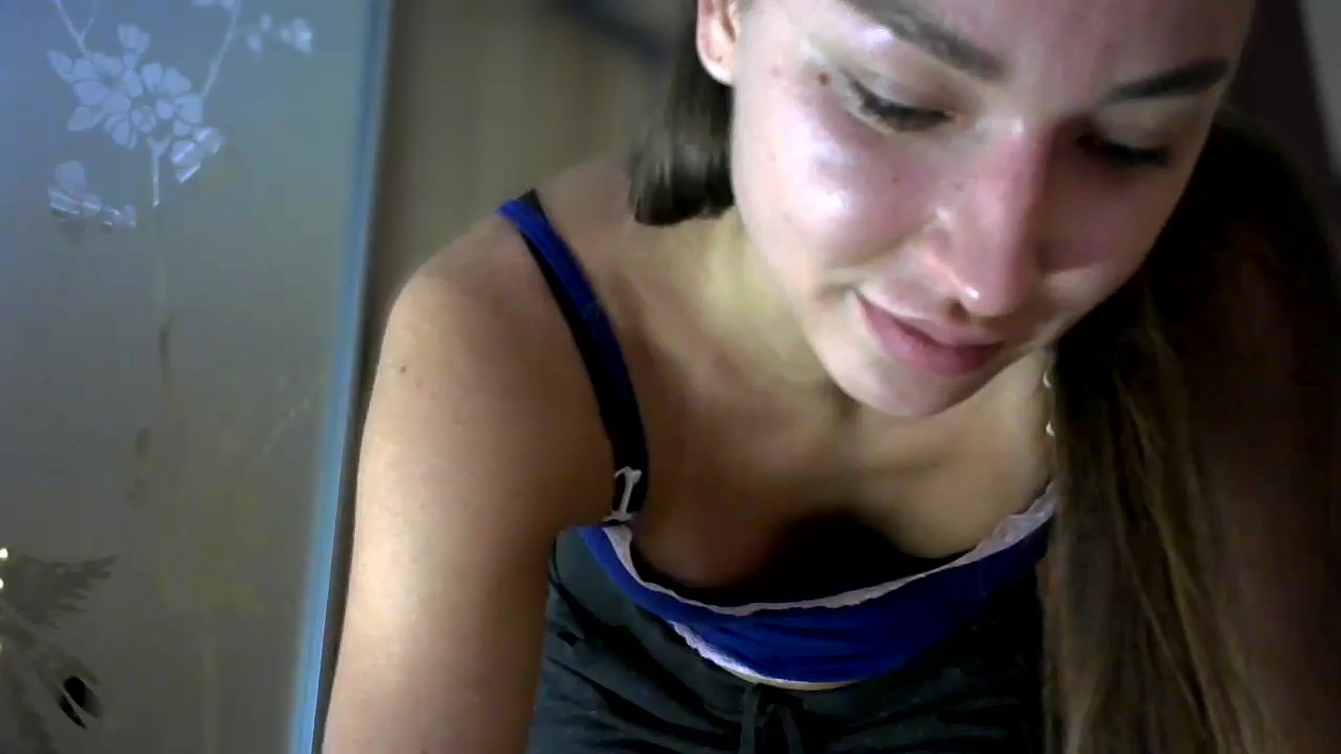 Gallery image thumbnail from bemyfriends's myfreecams stream on, 09/15/2024, 22:15 image 1 of 20