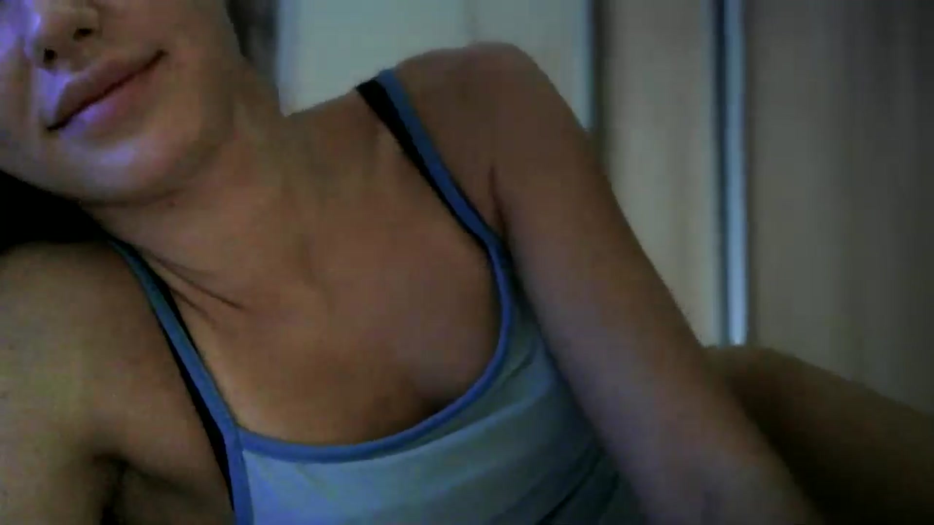 Gallery image thumbnail from bemyfriends's myfreecams stream on, 10/05/2024, 01:15 image 16 of 20