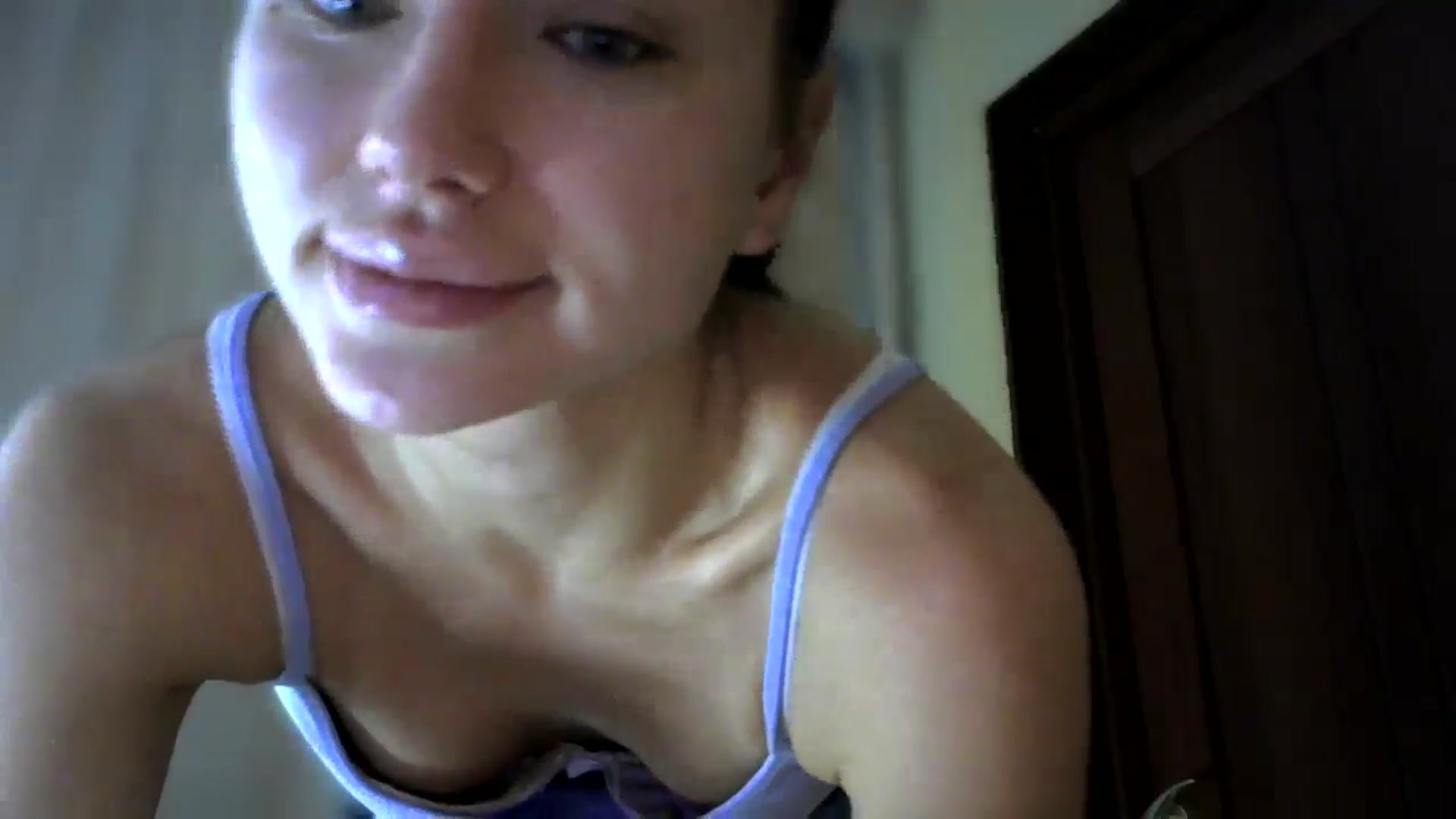 Gallery image thumbnail from bemyfriends's myfreecams stream on, 10/14/2024, 23:34 image 15 of 20