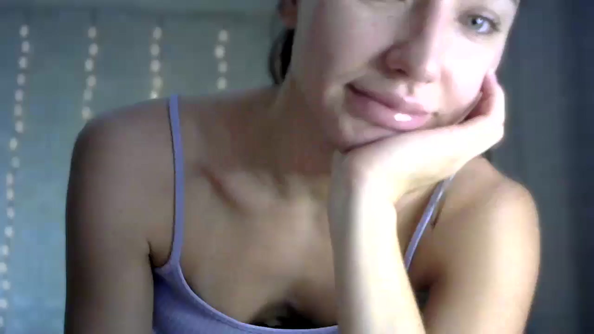 Gallery image thumbnail from bemyfriends's myfreecams stream on, 10/23/2024, 23:56 image 15 of 20