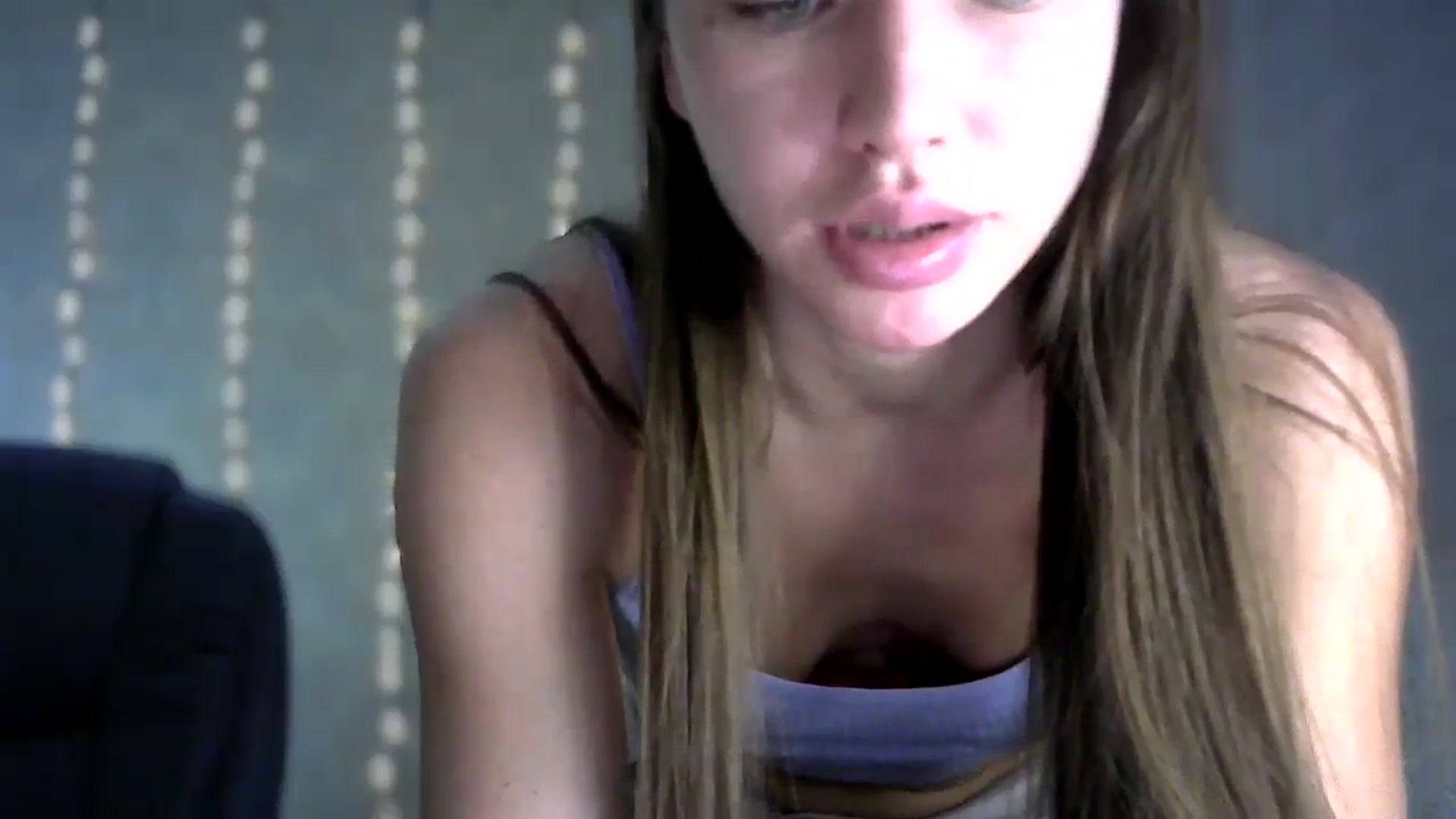 Gallery image thumbnail from bemyfriends's myfreecams stream on, 11/15/2024, 23:17 image 12 of 20