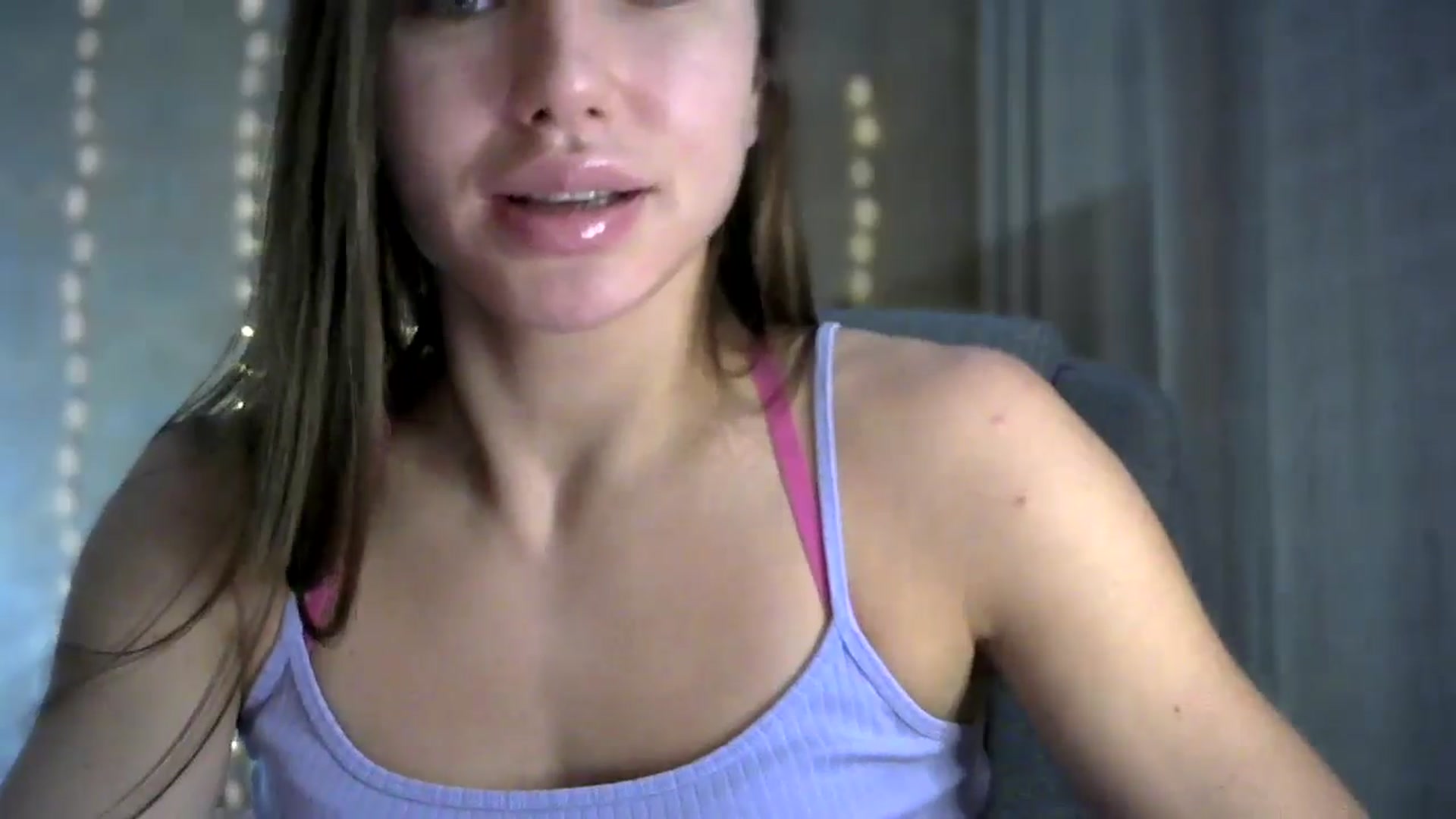Gallery image thumbnail from bemyfriends's myfreecams stream on, 11/15/2024, 23:17 image 19 of 20