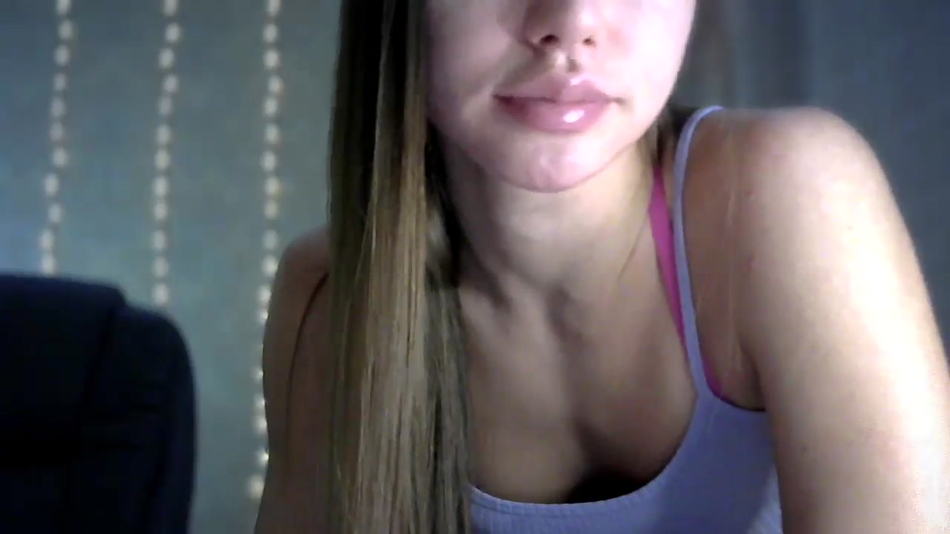 Gallery image thumbnail from bemyfriends's myfreecams stream on, 11/15/2024, 23:17 image 7 of 20
