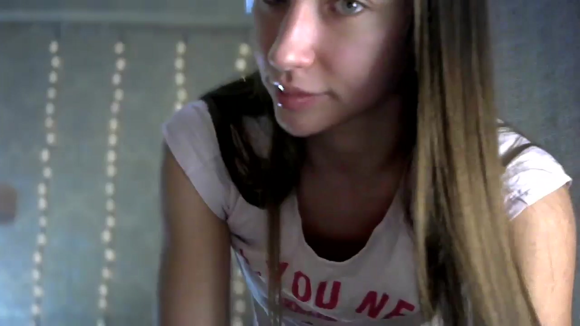Gallery image thumbnail from bemyfriends's myfreecams stream on, 11/17/2024, 23:36 image 5 of 20