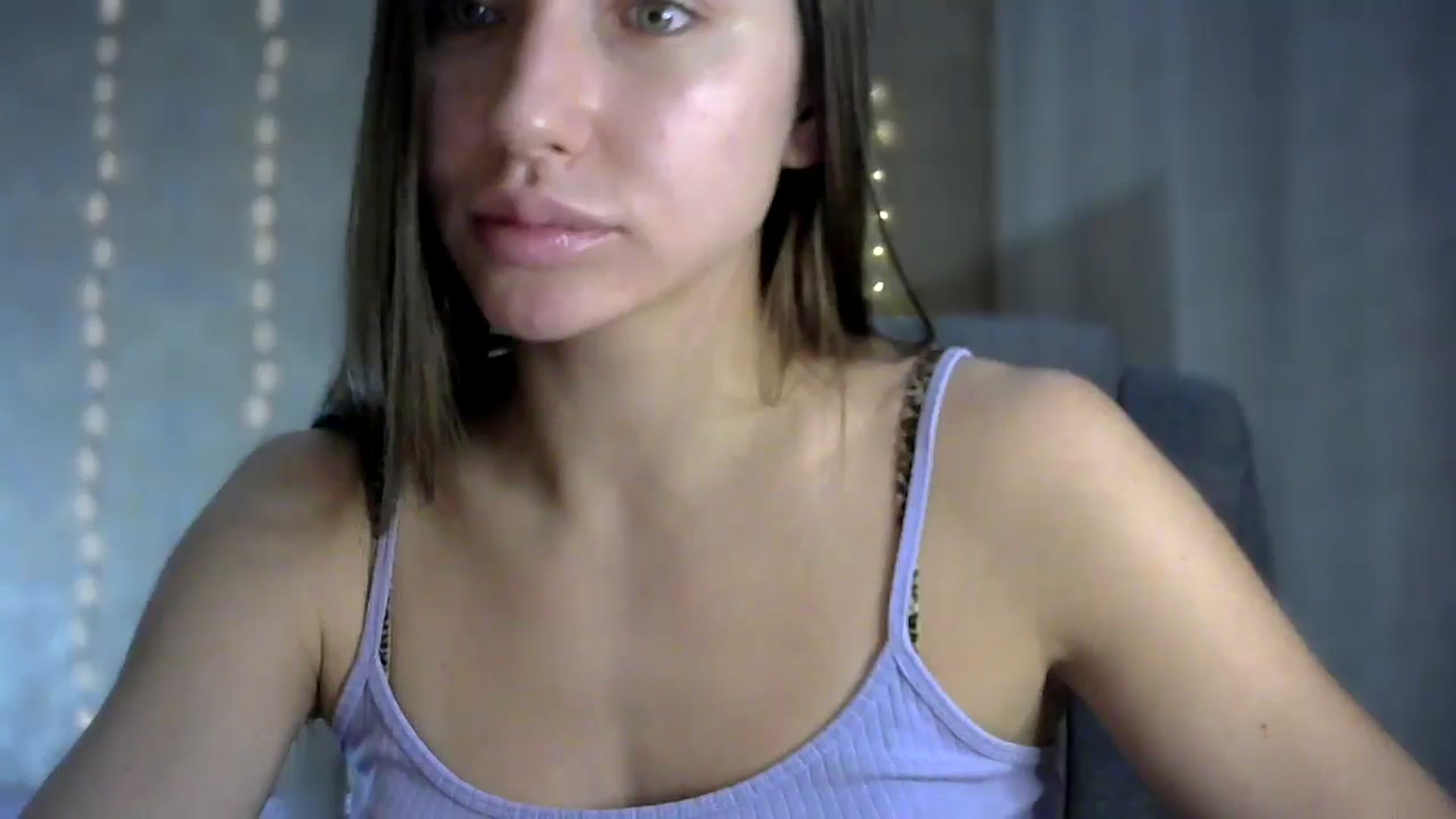 Gallery image thumbnail from bemyfriends's myfreecams stream on, 11/23/2024, 24:10 image 18 of 20