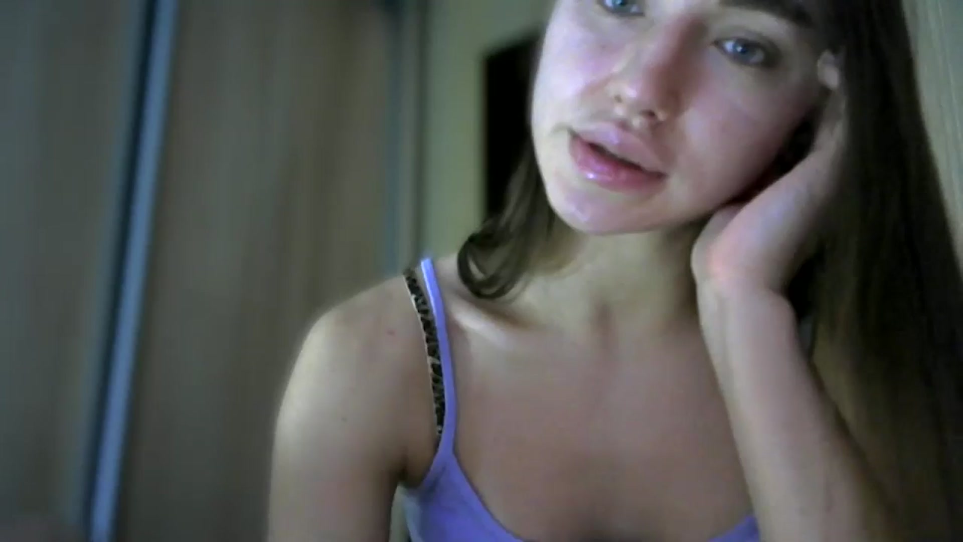 Gallery image thumbnail from bemyfriends's myfreecams stream on, 11/23/2024, 01:50 image 16 of 20