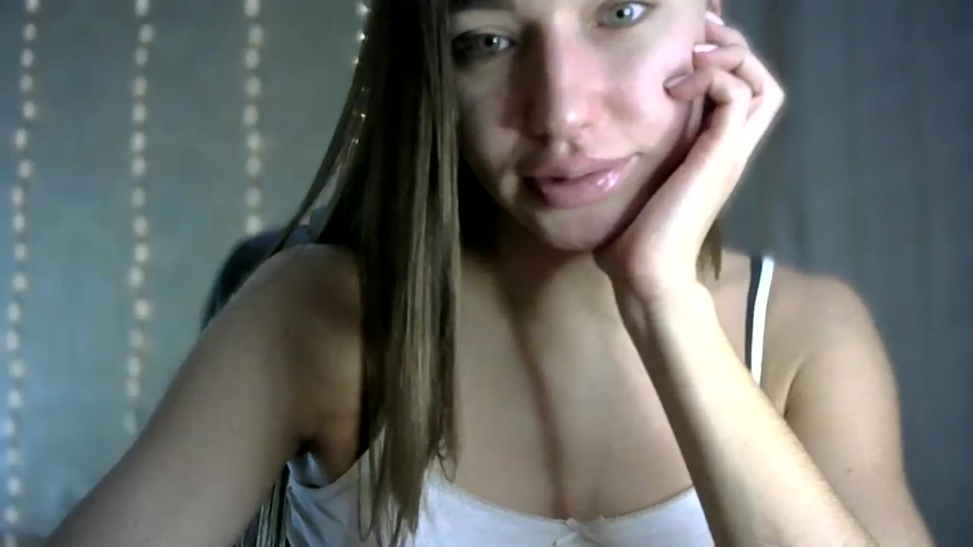 Gallery image thumbnail from bemyfriends's myfreecams stream on, 12/03/2024, 22:47 image 4 of 20