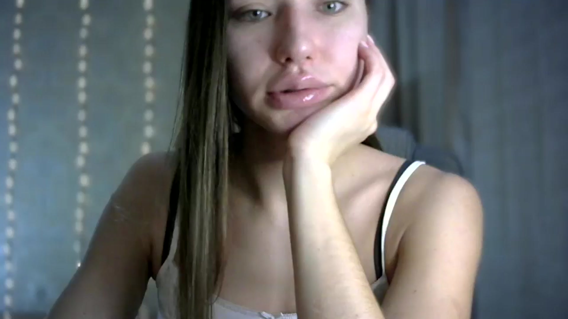 Gallery image thumbnail from bemyfriends's myfreecams stream on, 12/03/2024, 22:47 image 12 of 20