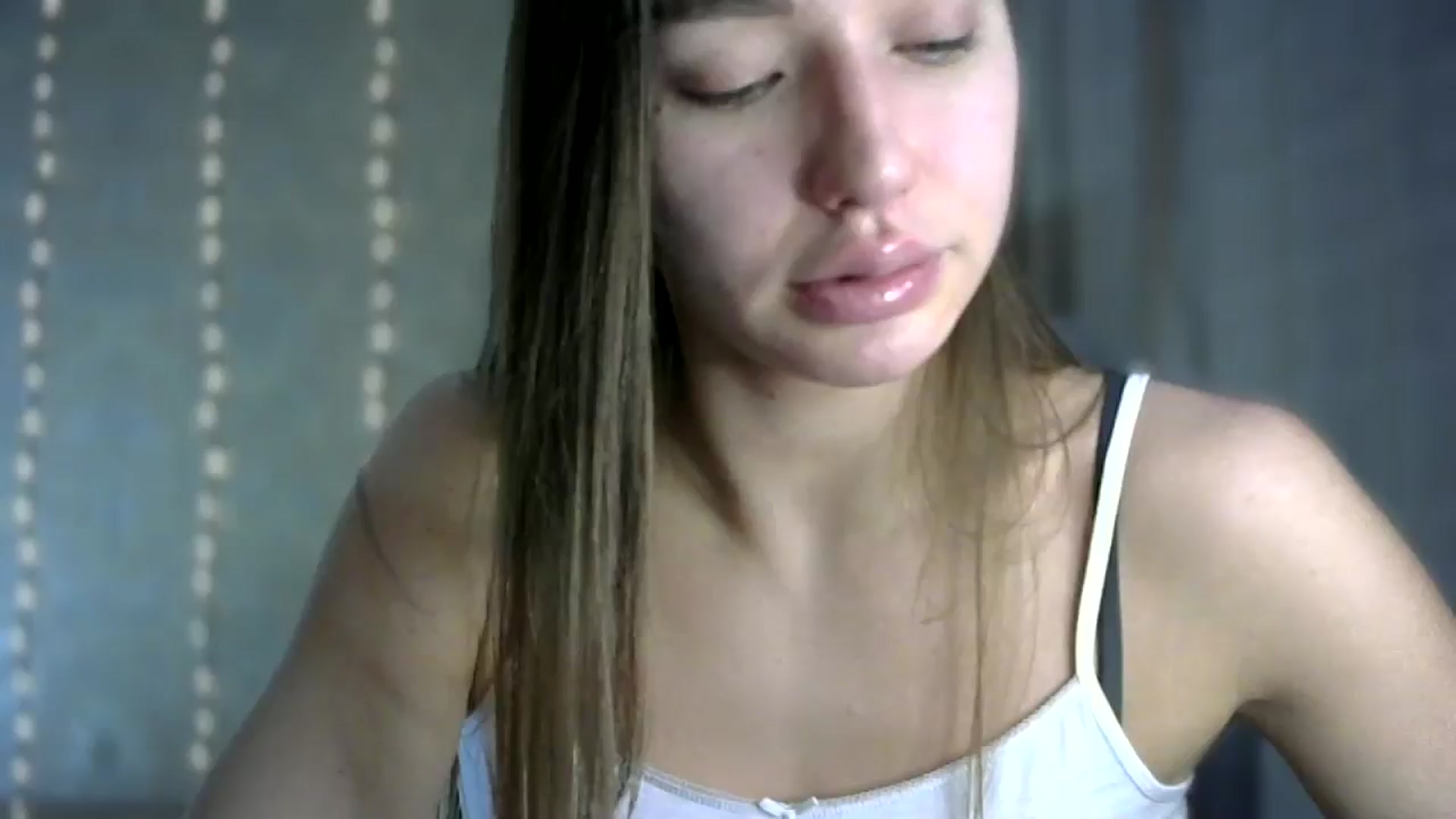 Gallery image thumbnail from bemyfriends's myfreecams stream on, 12/03/2024, 22:47 image 11 of 20