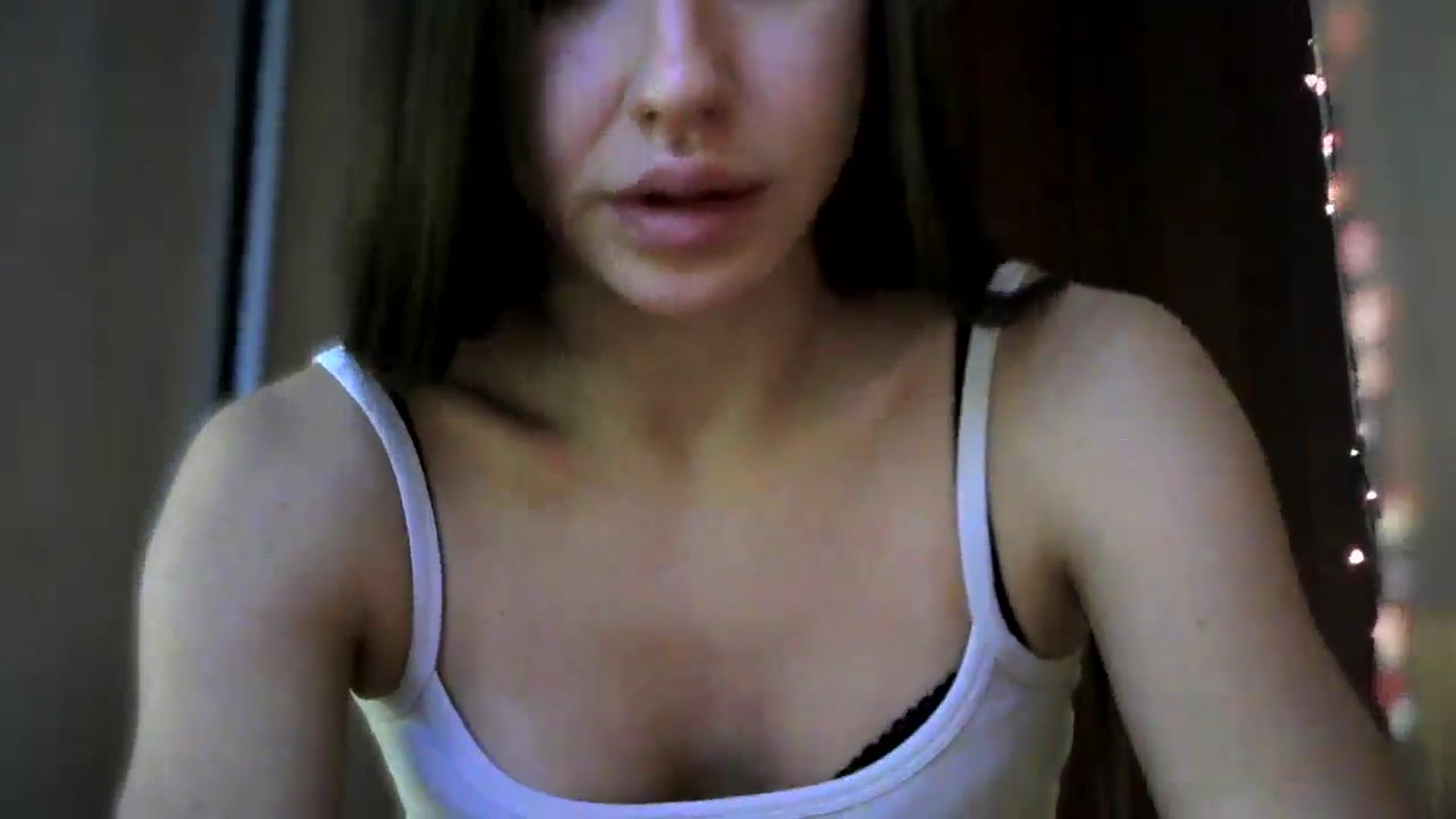 Gallery image thumbnail from bemyfriends's myfreecams stream on, 12/22/2024, 24:01 image 12 of 20
