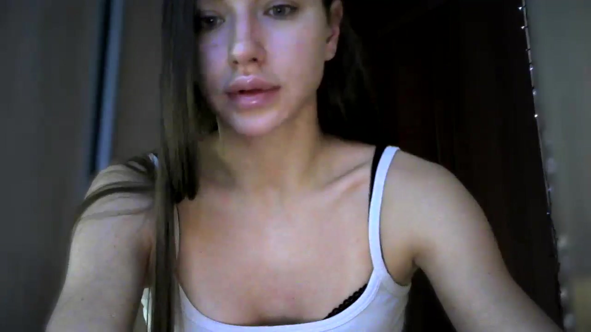 Gallery image thumbnail from bemyfriends's myfreecams stream on, 12/22/2024, 24:01 image 15 of 20