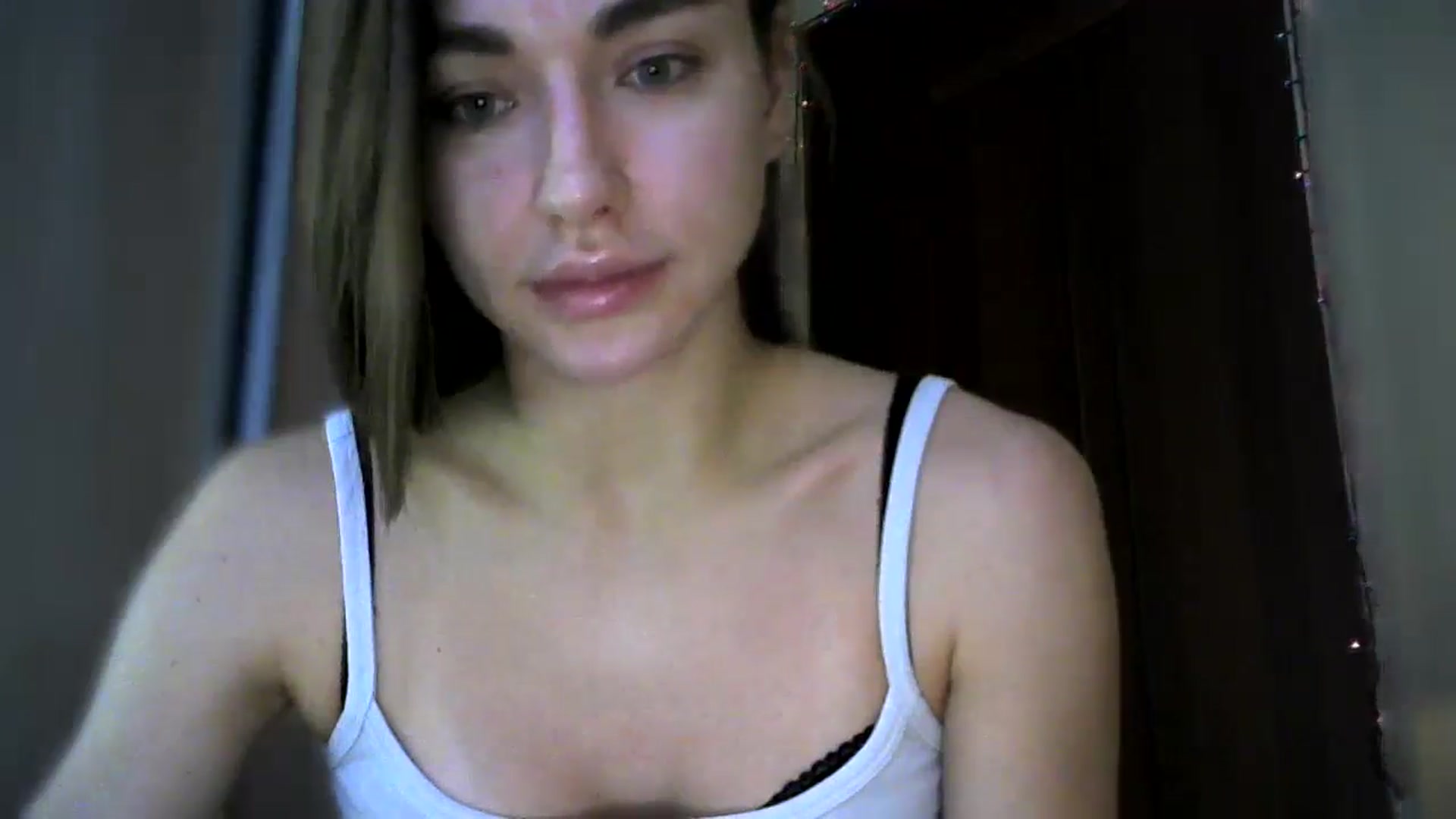 Gallery image thumbnail from bemyfriends's myfreecams stream on, 12/22/2024, 24:01 image 20 of 20