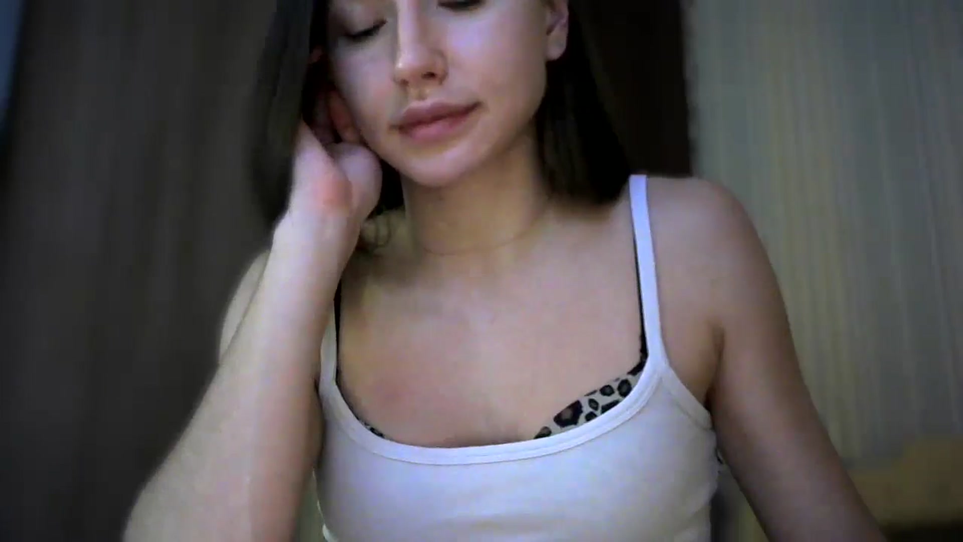 Gallery image thumbnail from bemyfriends's myfreecams stream on, 01/09/2025, 23:58 image 2 of 20