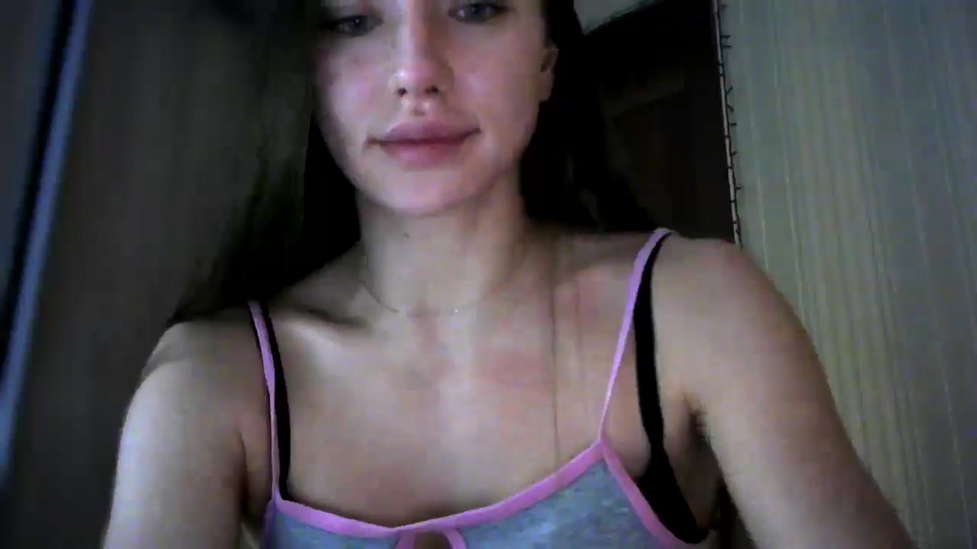 Gallery image thumbnail from bemyfriends's myfreecams stream on, 01/15/2025, 24:13 image 11 of 20