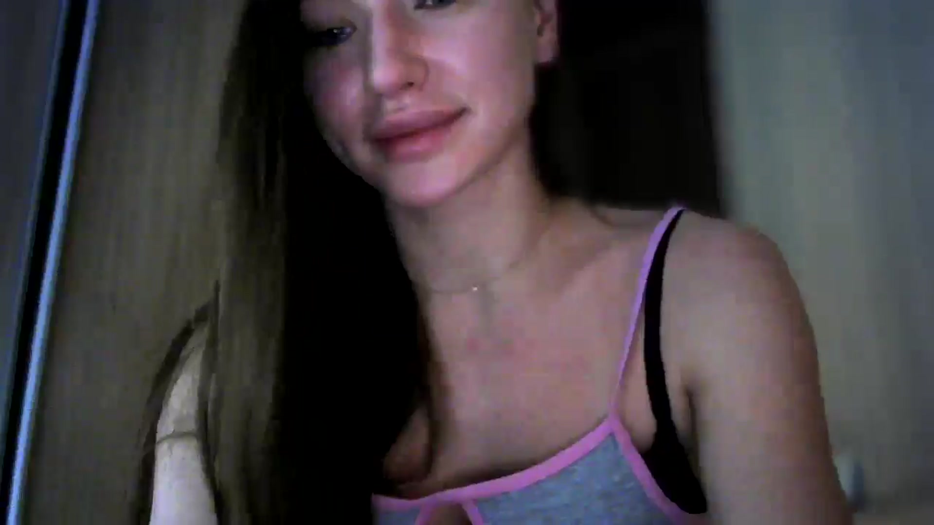 Gallery image thumbnail from bemyfriends's myfreecams stream on, 01/15/2025, 24:13 image 13 of 20