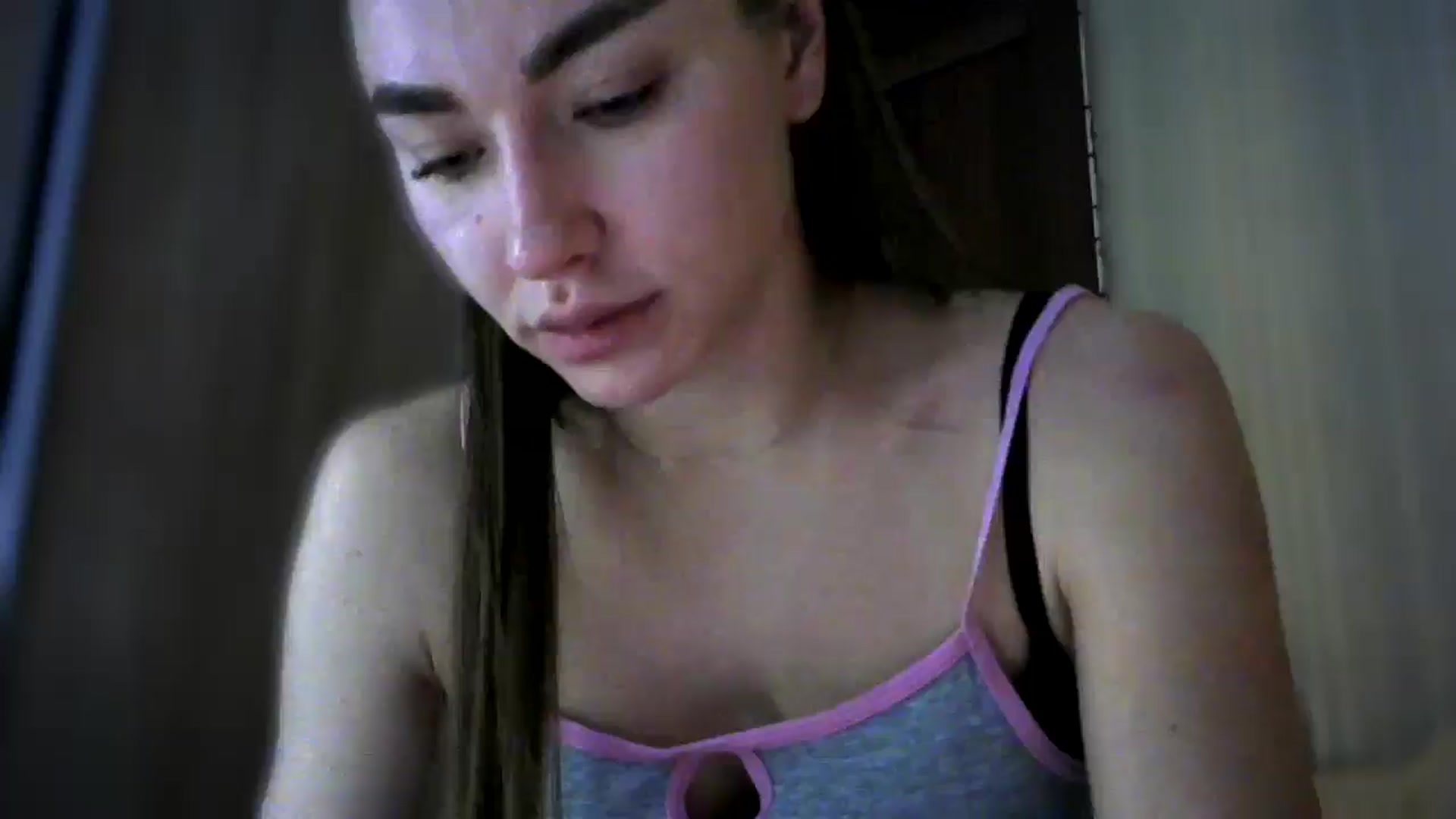 Gallery image thumbnail from bemyfriends's myfreecams stream on, 01/15/2025, 24:13 image 1 of 20