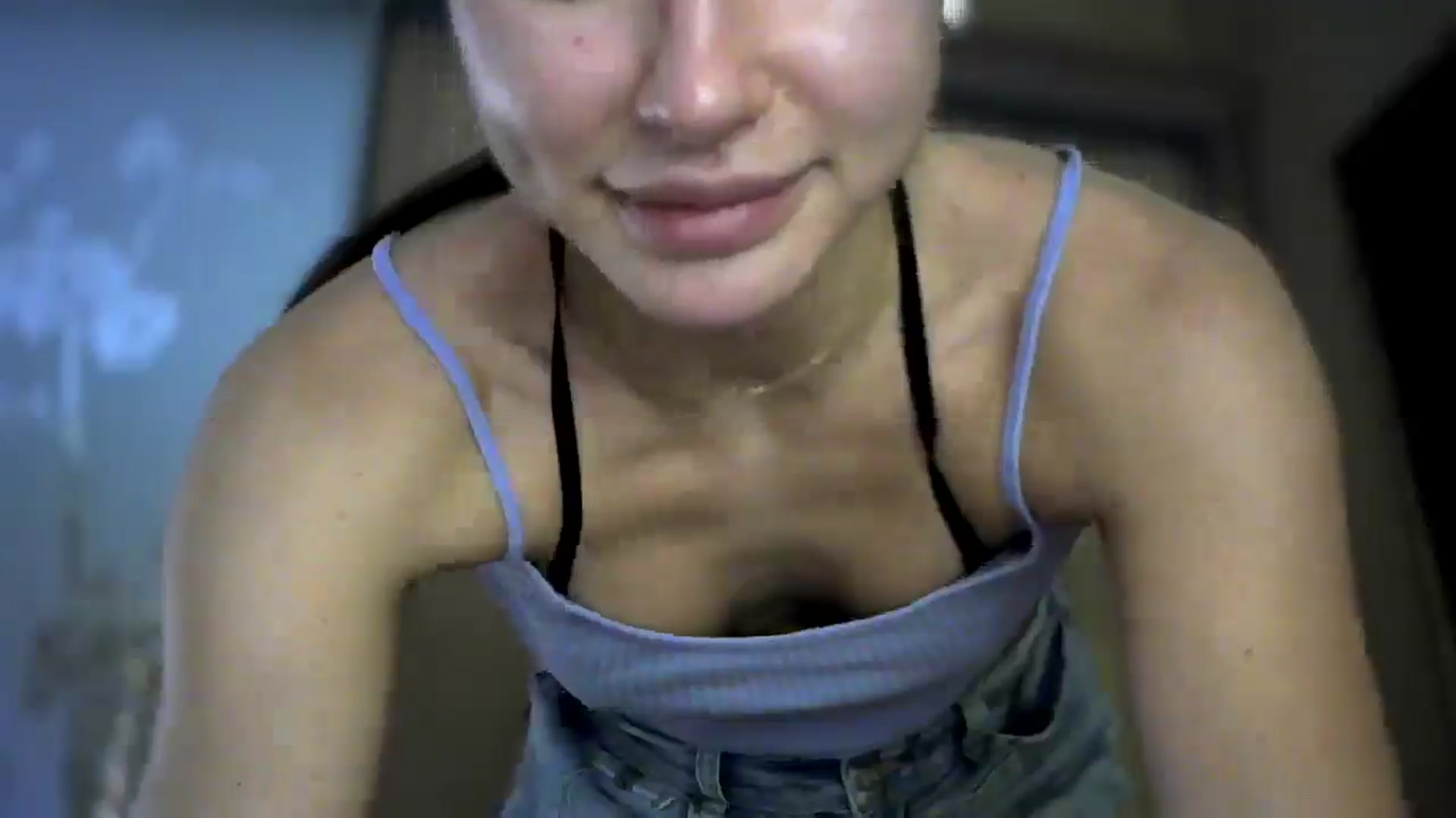 Gallery image thumbnail from bemyfriends's myfreecams stream on, 01/19/2025, 01:07 image 17 of 20