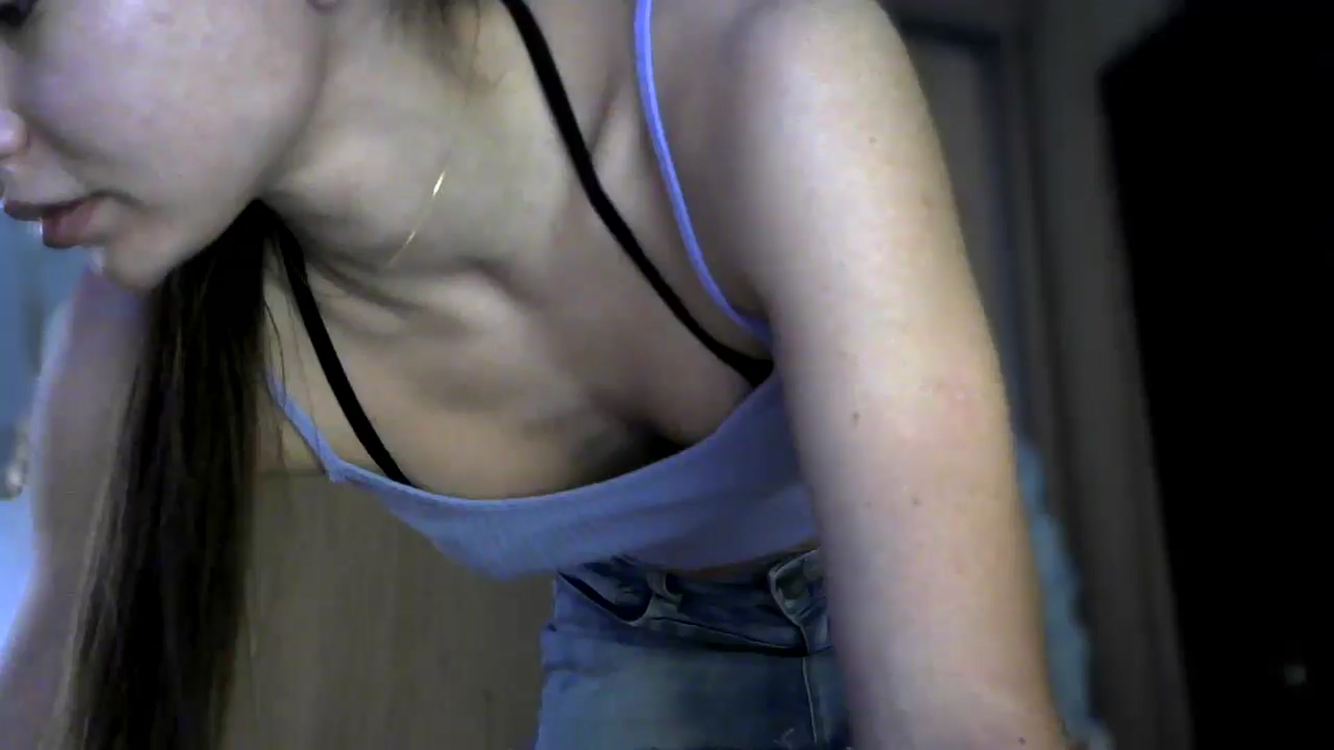 Gallery image thumbnail from bemyfriends's myfreecams stream on, 01/19/2025, 01:07 image 5 of 20