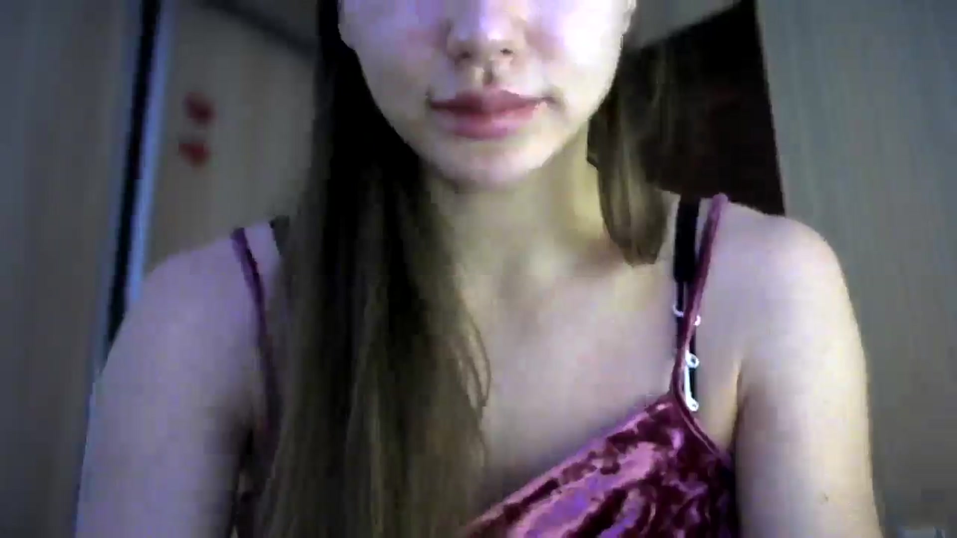 Gallery image thumbnail from bemyfriends's myfreecams stream on, 03/19/2025, 24:45 image 18 of 20