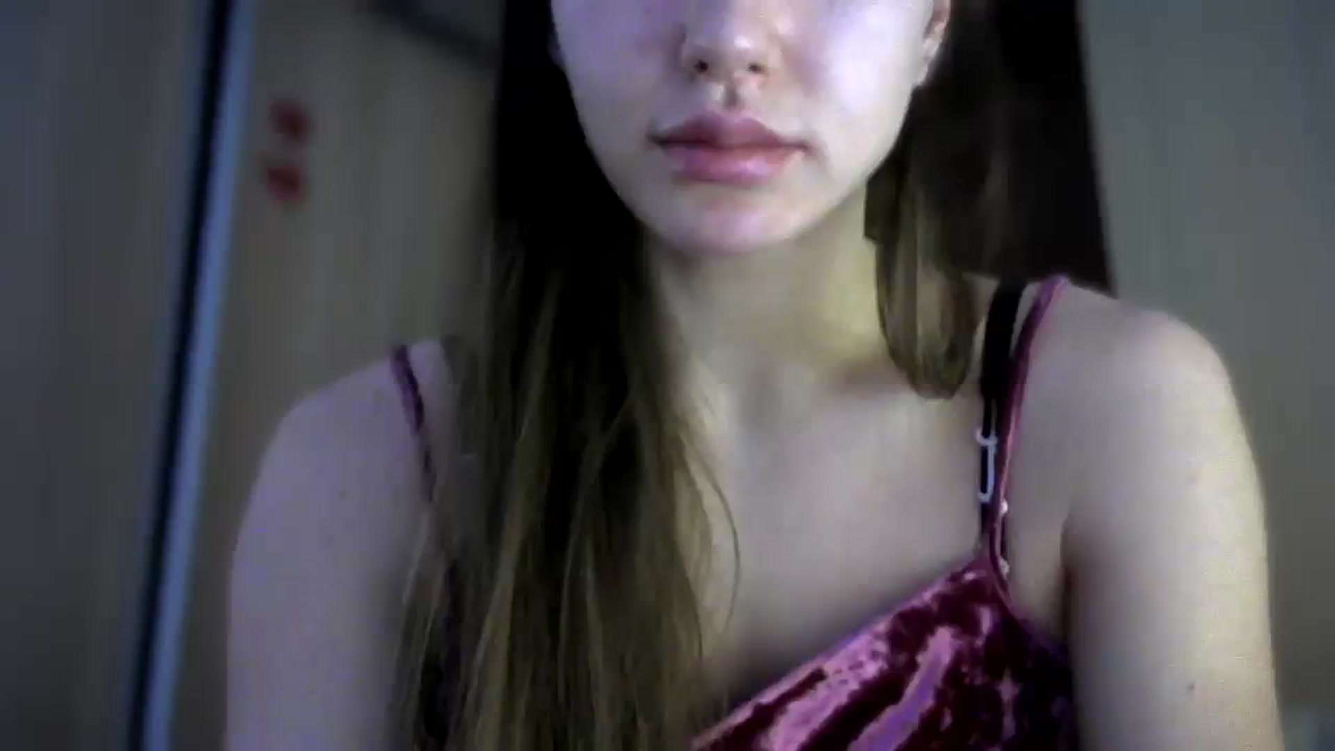 Gallery image thumbnail from bemyfriends's myfreecams stream on, 03/19/2025, 24:45 image 19 of 20