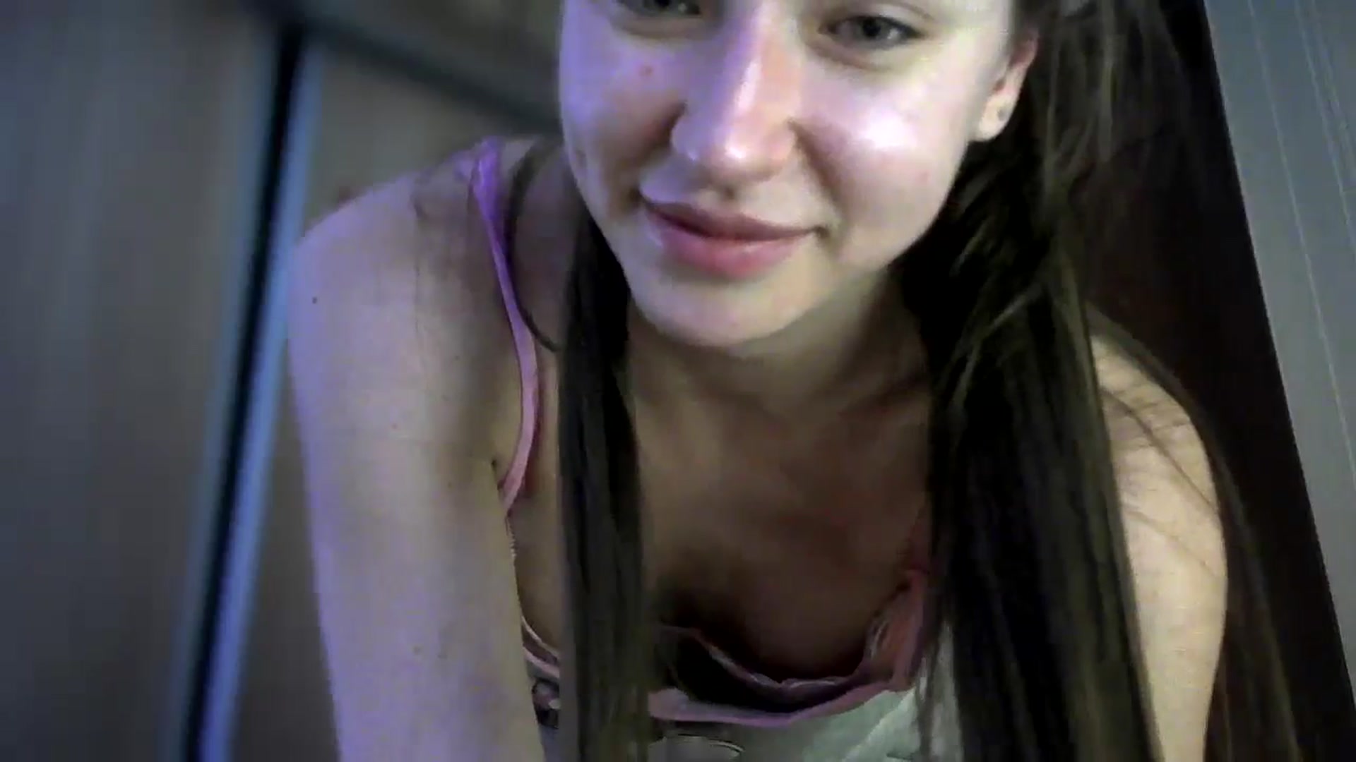 Gallery image thumbnail from bemyfriends's myfreecams stream on, 03/23/2025, 01:30 image 5 of 20