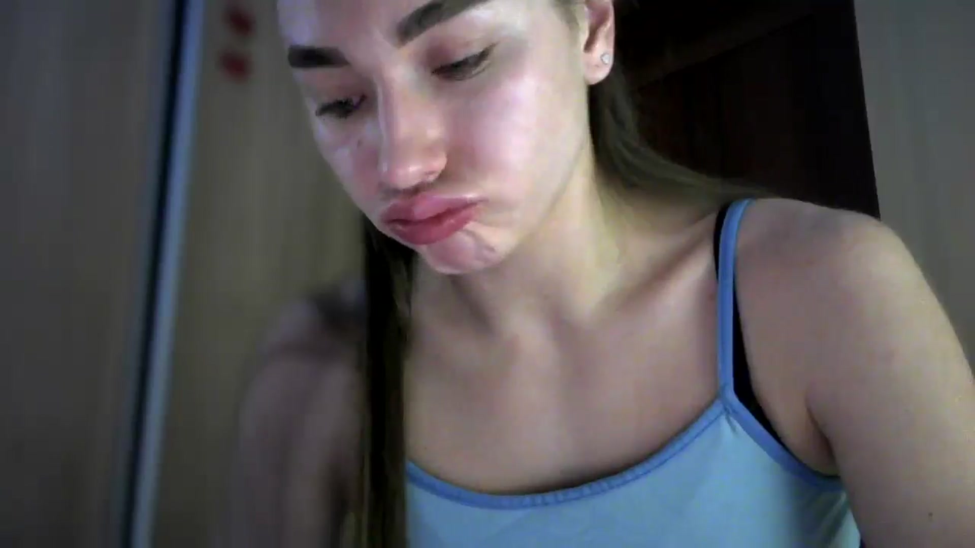 Gallery image thumbnail from bemyfriends's myfreecams stream on, 03/25/2025, 24:00 image 6 of 20