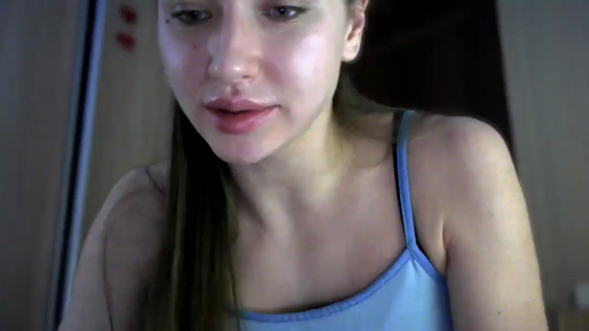 Gallery image thumbnail from bemyfriends's myfreecams stream on, 03/25/2025, 24:00 image 14 of 20