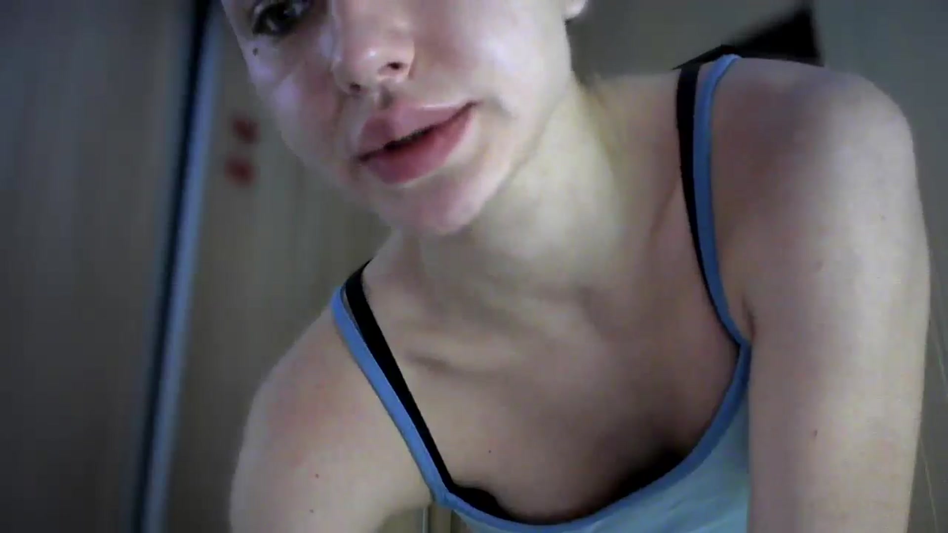 Gallery image thumbnail from bemyfriends's myfreecams stream on, 03/25/2025, 01:15 image 16 of 20