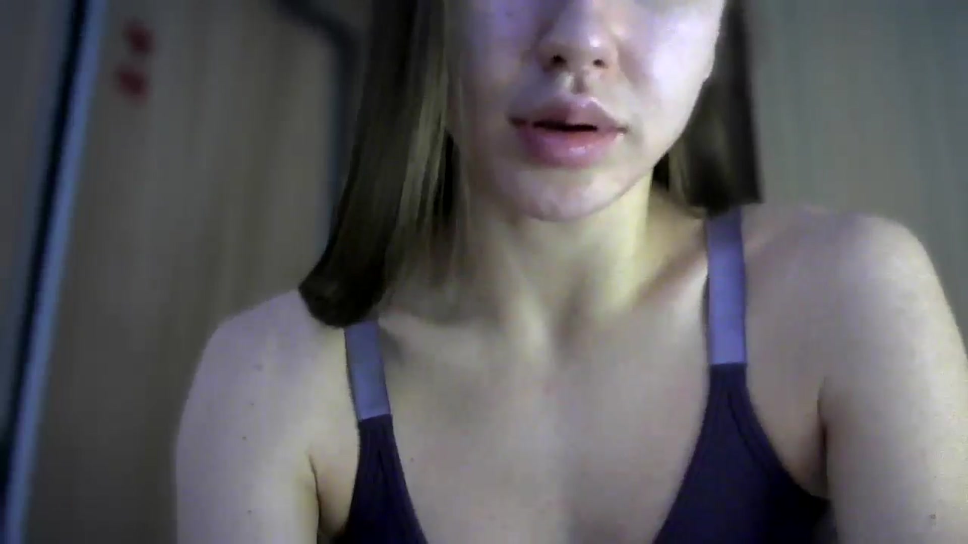 Gallery image thumbnail from bemyfriends's myfreecams stream on, 04/10/2025, 23:09 image 17 of 20