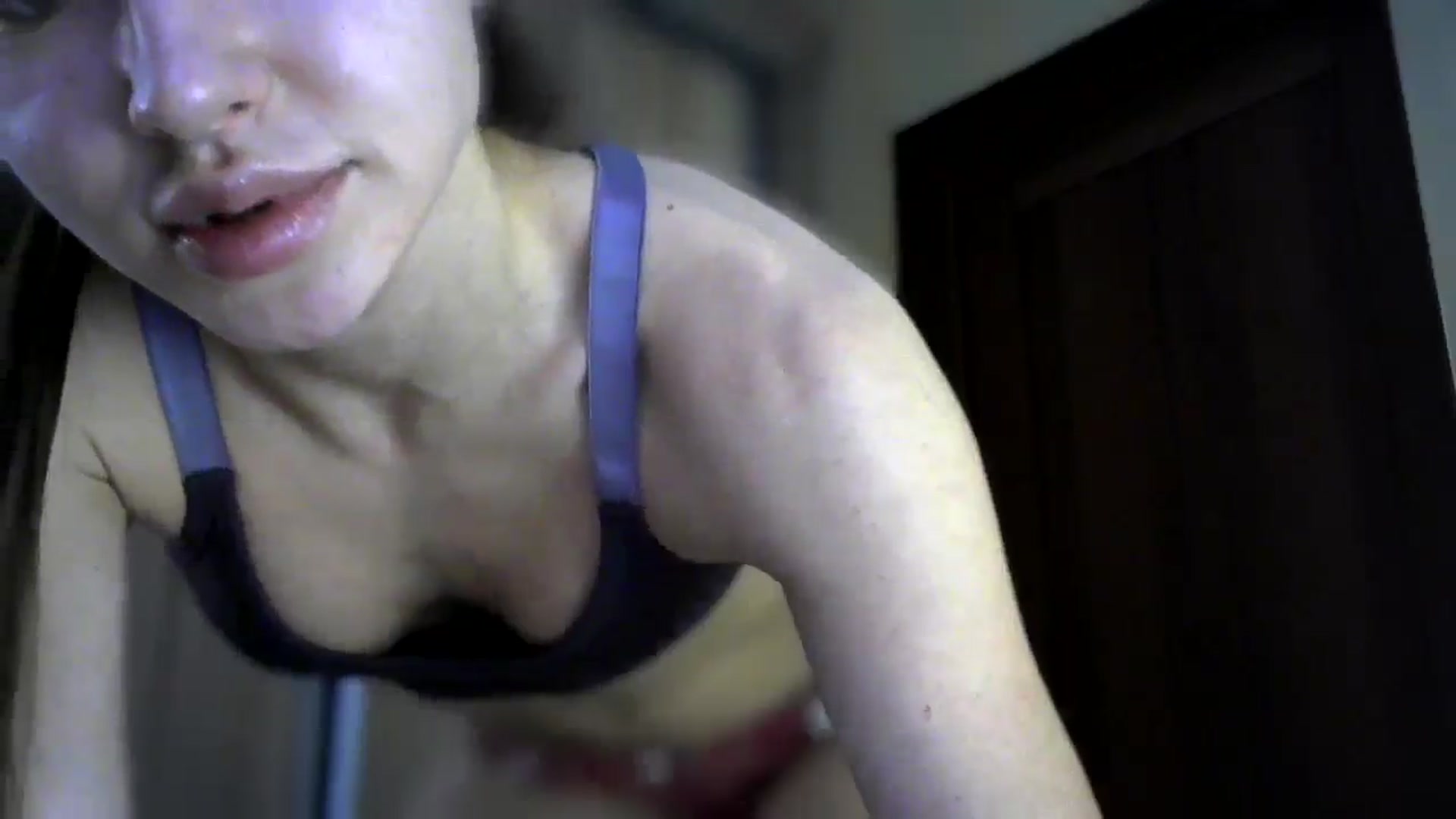Gallery image thumbnail from bemyfriends's myfreecams stream on, 04/10/2025, 23:09 image 11 of 20