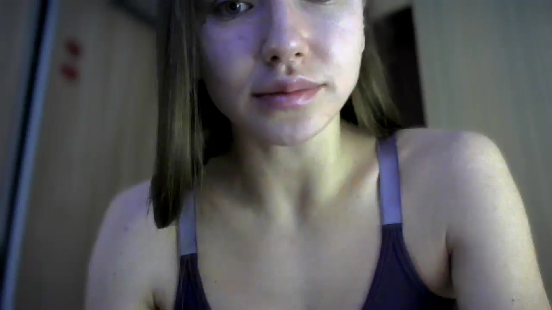Gallery image thumbnail from bemyfriends's myfreecams stream on, 04/10/2025, 23:09 image 18 of 20