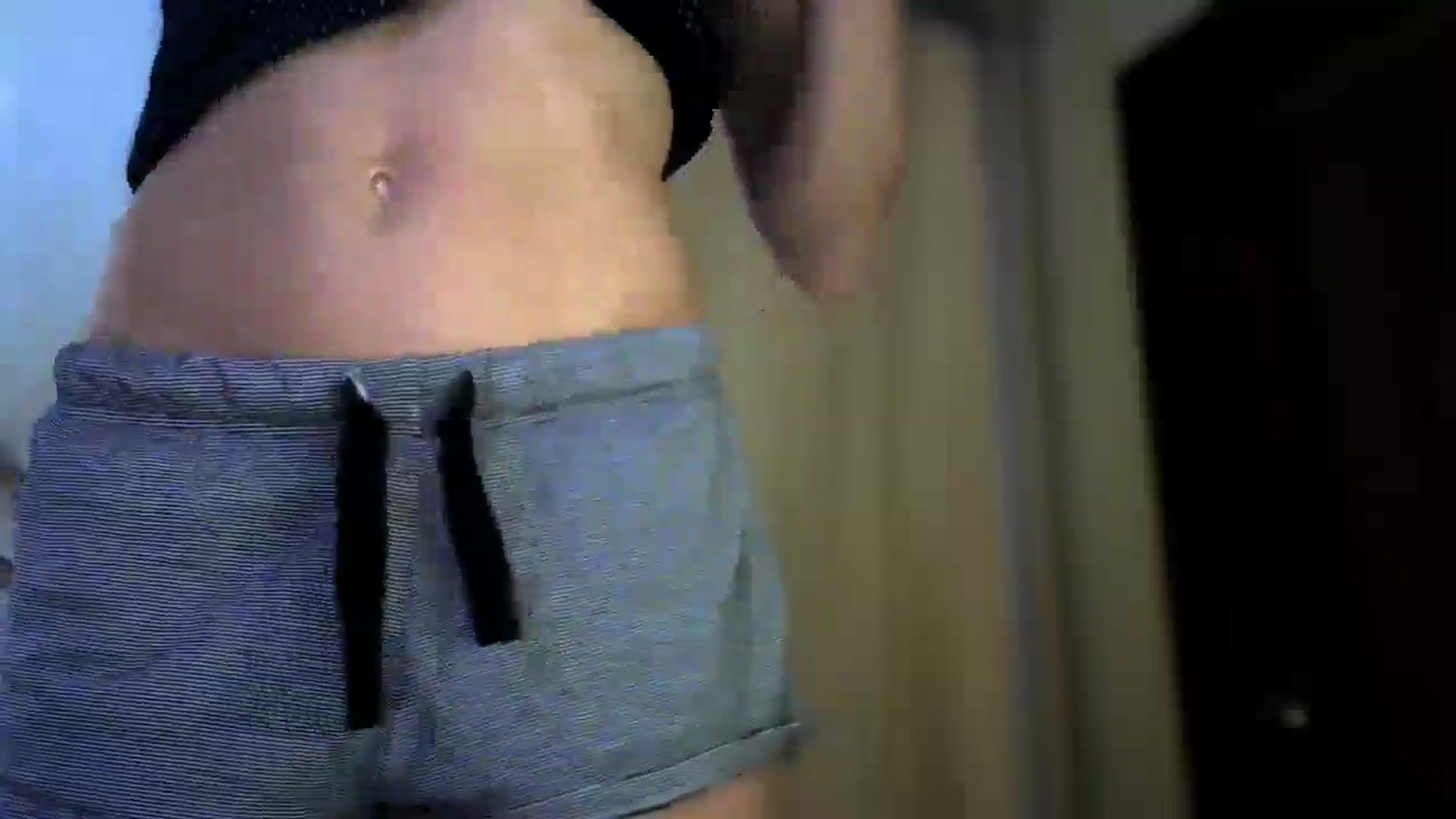 Gallery image thumbnail from bemyfriends's myfreecams stream on, 05/31/2025, 23:39 image 17 of 20