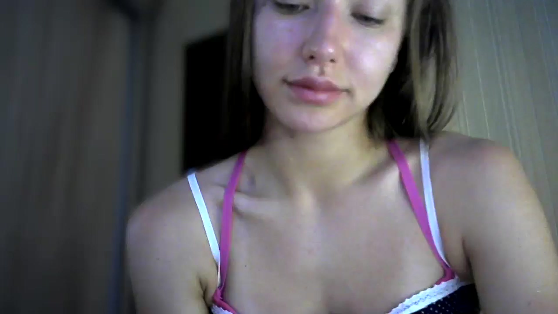 Gallery image thumbnail from bemyfriends's myfreecams stream on, 05/31/2025, 23:39 image 6 of 20