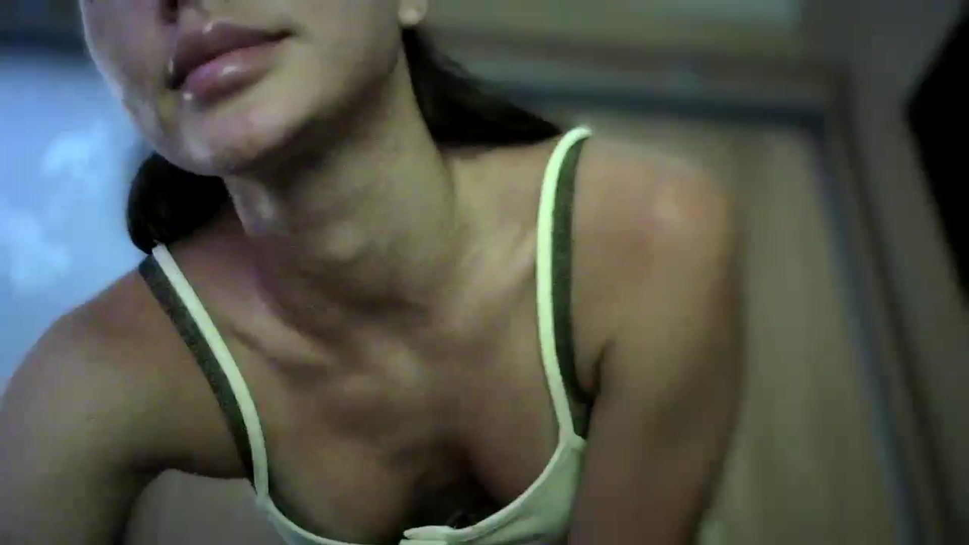 Gallery image thumbnail from bemyfriends's myfreecams stream on, 06/06/2025, 23:04 image 19 of 20