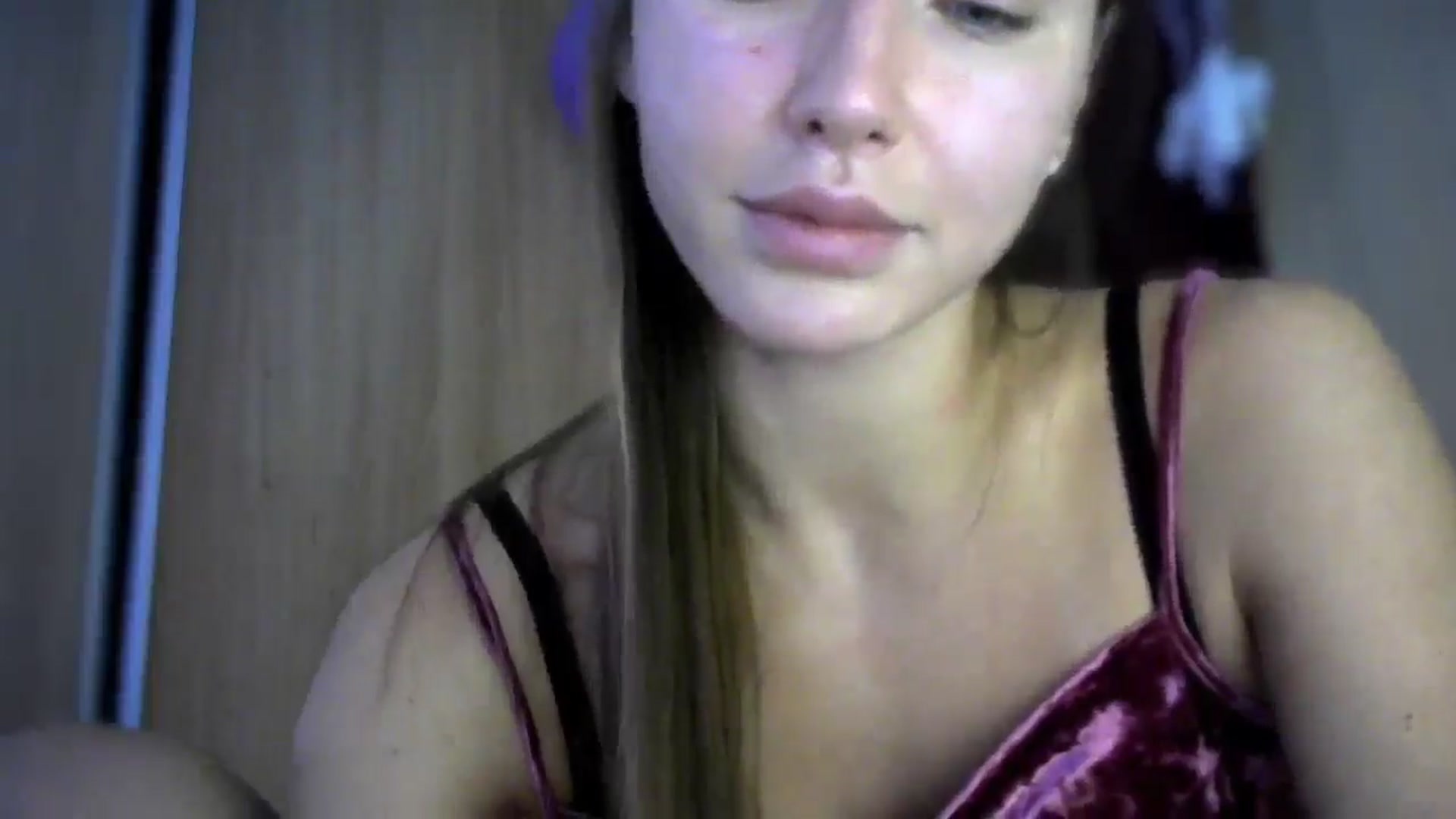 Gallery image thumbnail from bemyfriends's myfreecams stream on, 10/18/2025, 23:58 image 12 of 20