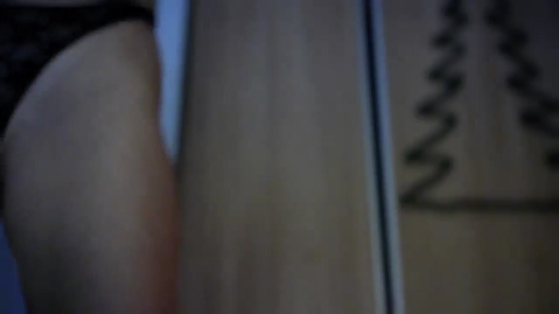 Gallery image thumbnail from bemyfriends's myfreecams stream on, 12/21/2025, 24:01 image 19 of 20