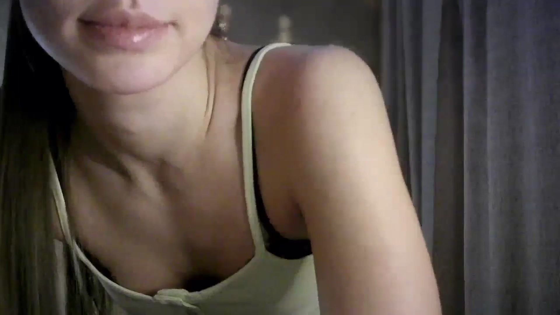 Gallery image thumbnail from bemyfriends's myfreecams stream on, 03/04/2026, 23:24 image 3 of 20