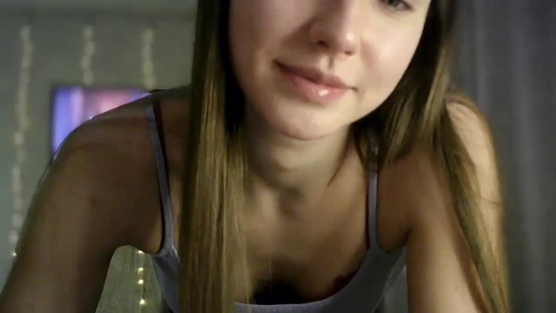 Gallery image thumbnail from bemyfriends's myfreecams stream on, 03/15/2026, 01:02 image 4 of 20